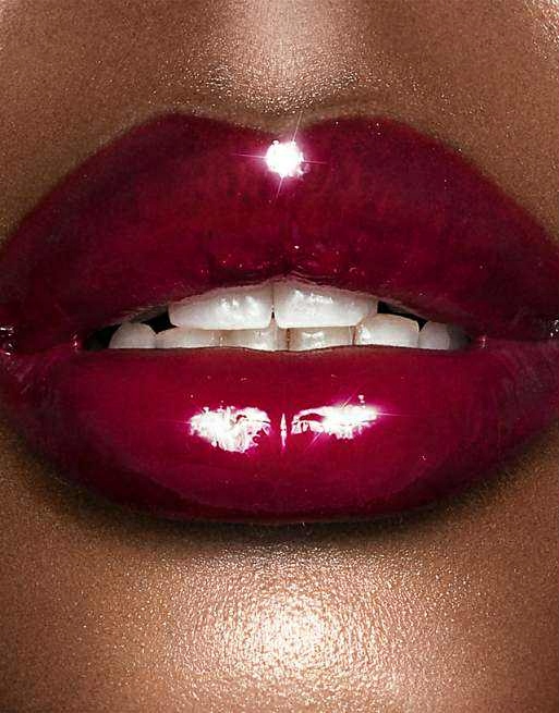 Błyszczyk do ust Charlotte Tilbury Lip Lustre Unleash Me