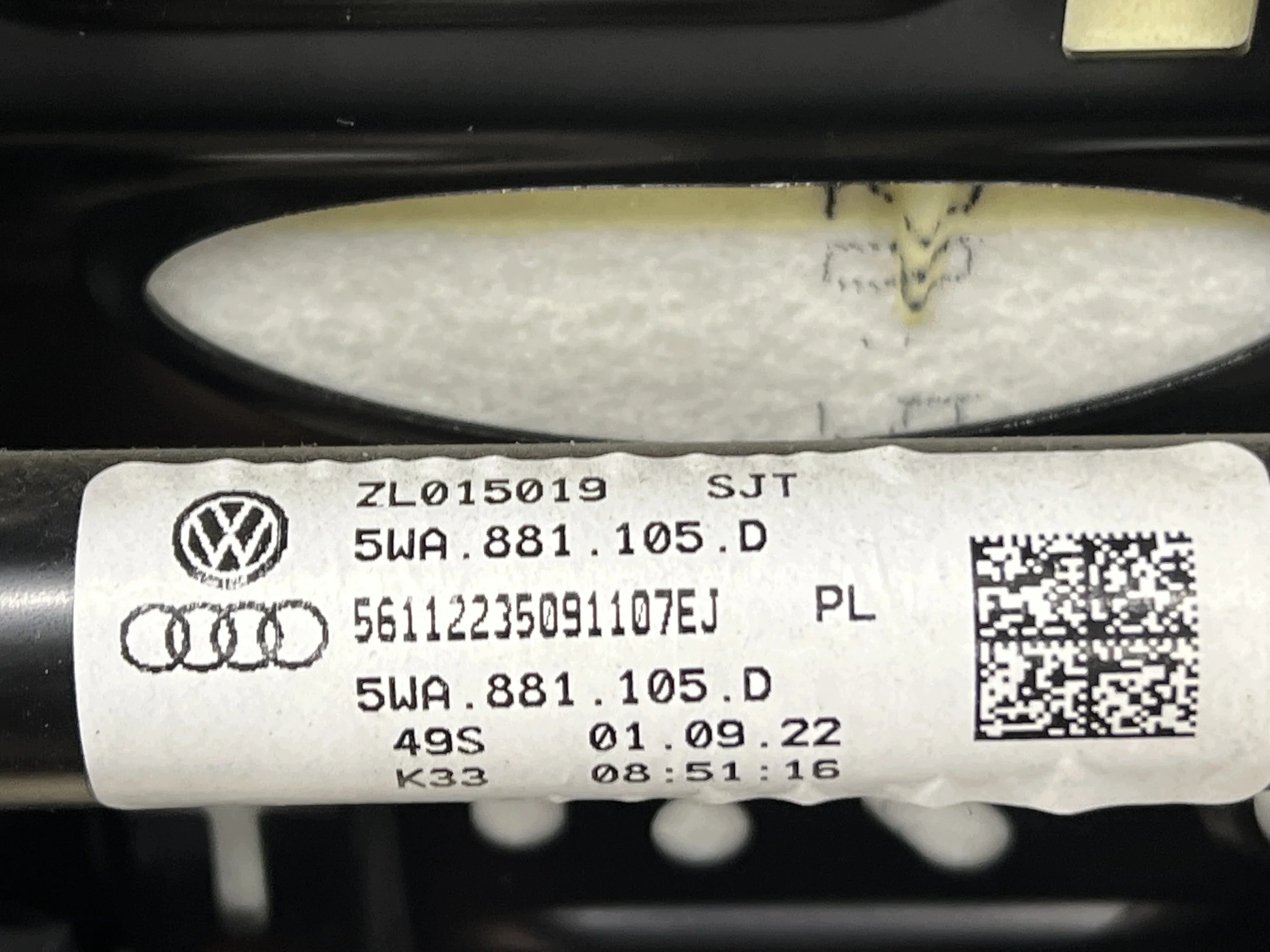 seat front left driver´s ALCANTARA VW GOLF 8 VIII KOMBI EUROPA