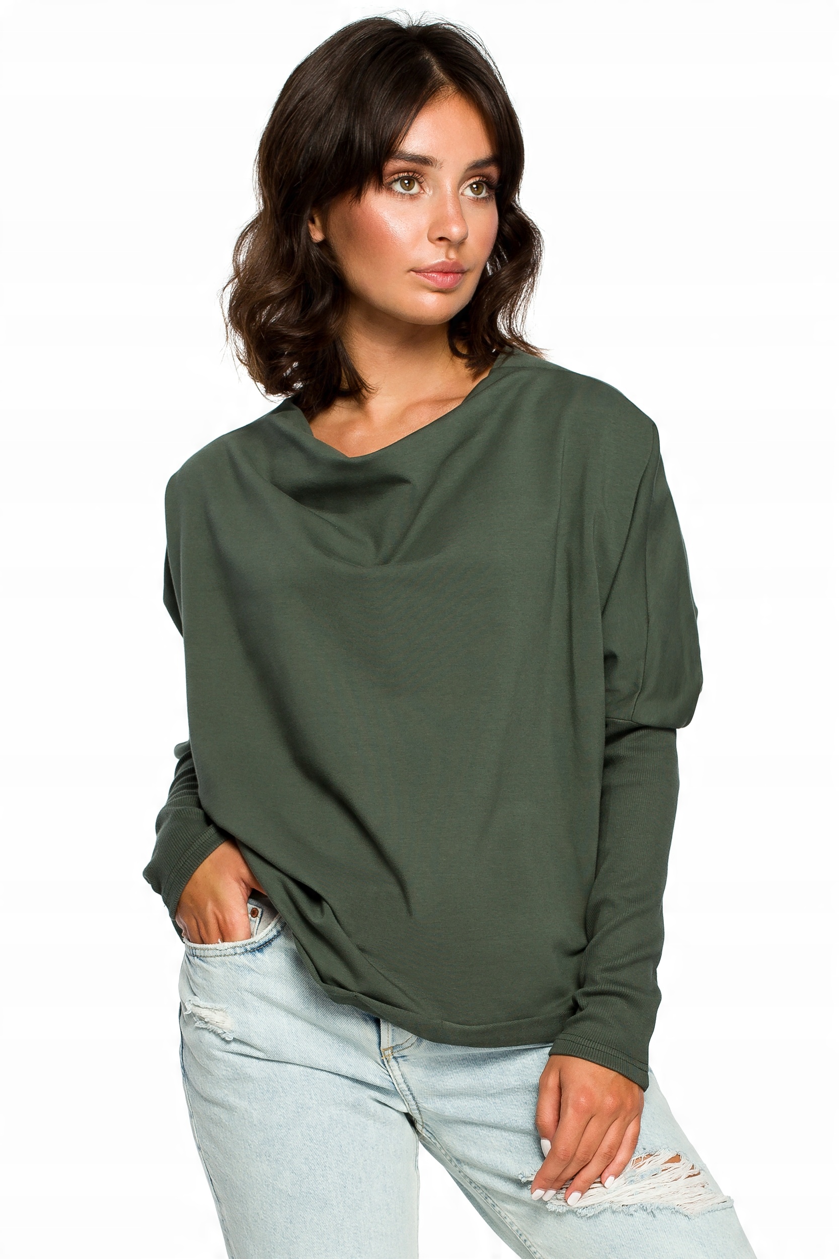 

B094 Bluza z dekoltem z tyłu - zielona L/XL