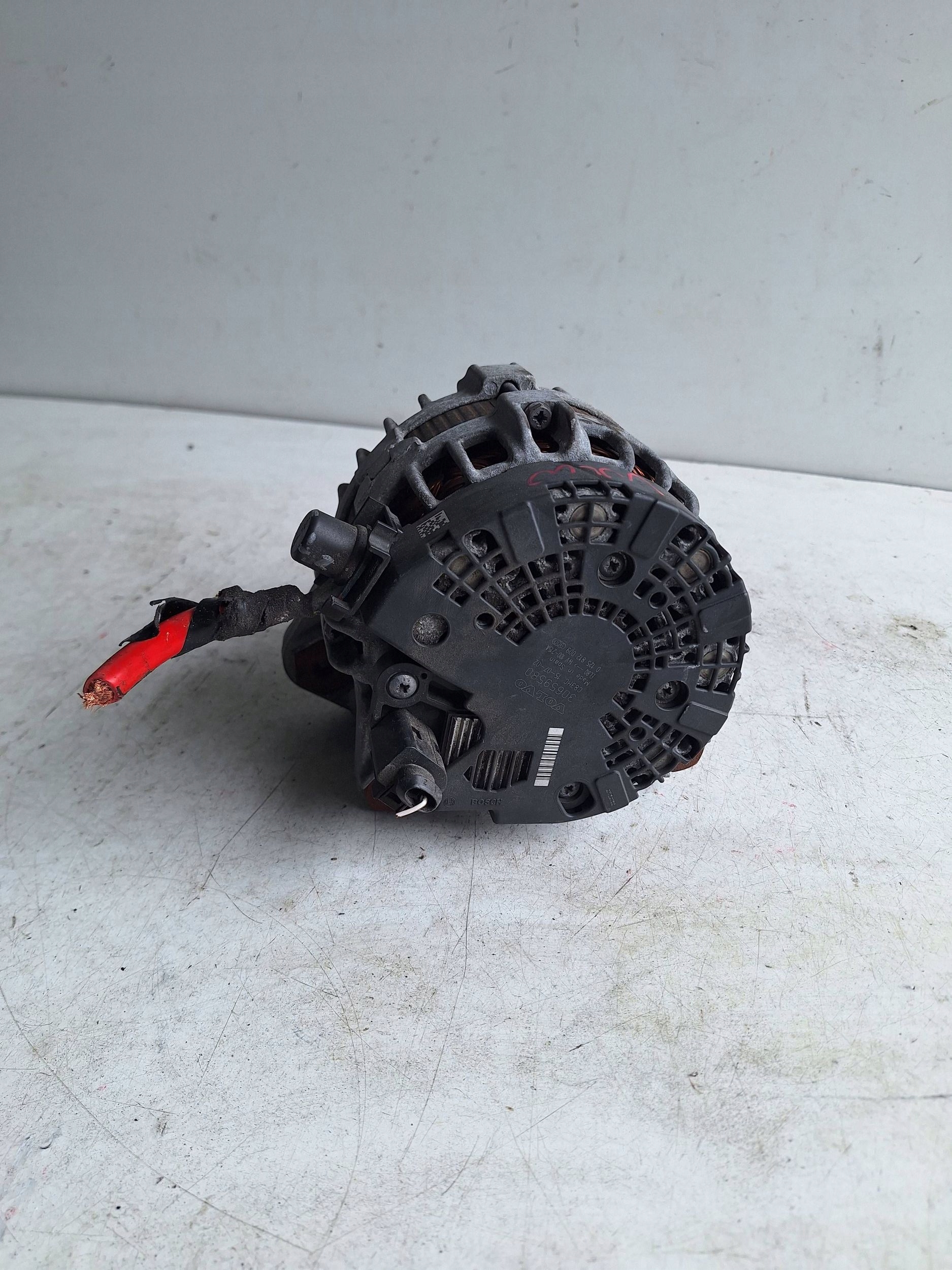 VOLVO ALTERNATOR 30659580 0125812009