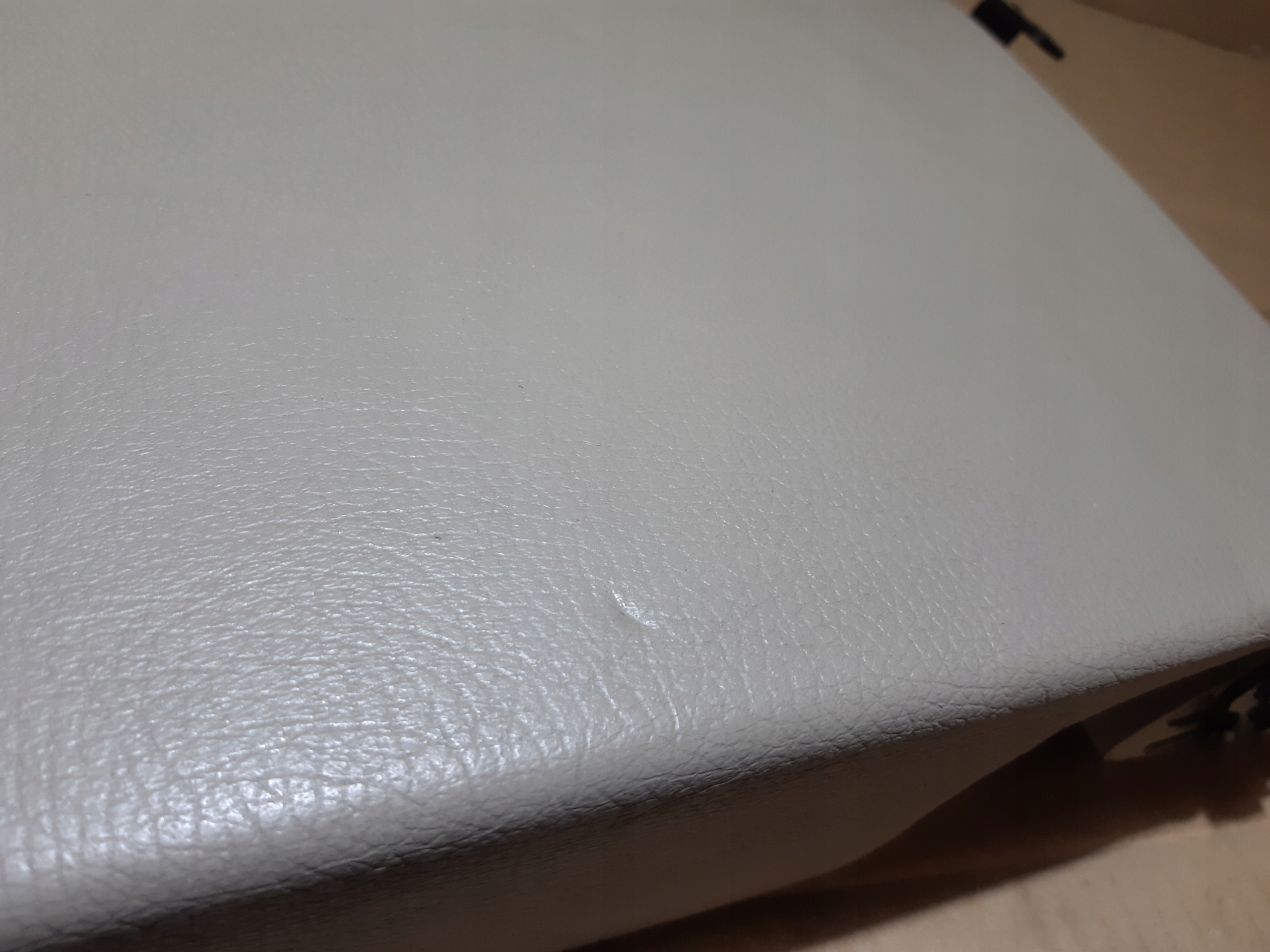 AUDI Q7 4L armrest KANAPY rear part leather KUBKI 4L0883081