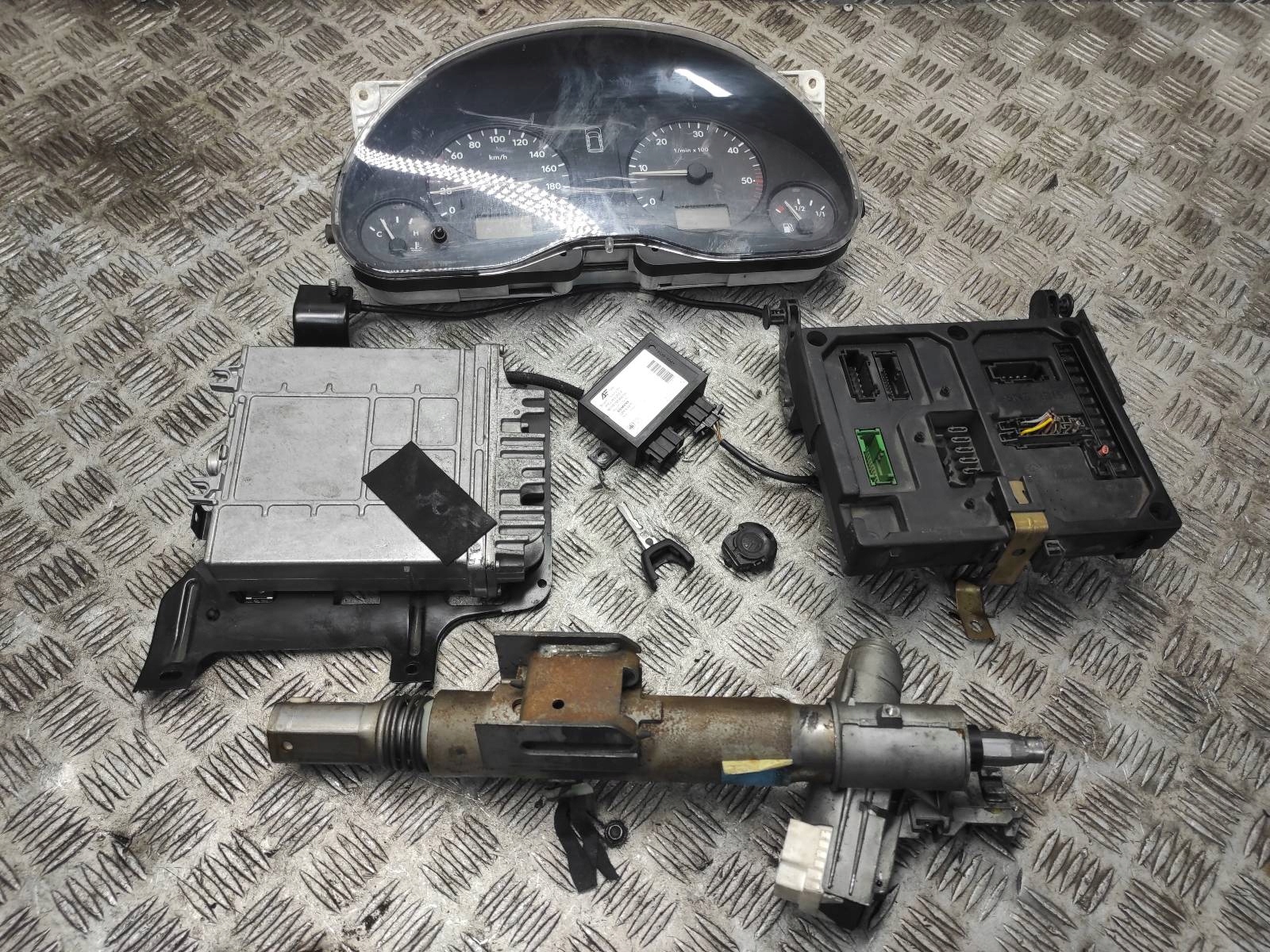 СТАРТОВЫЙ КОМПЛЕКТ SHARAN MK1 1.9 TDI 1998R