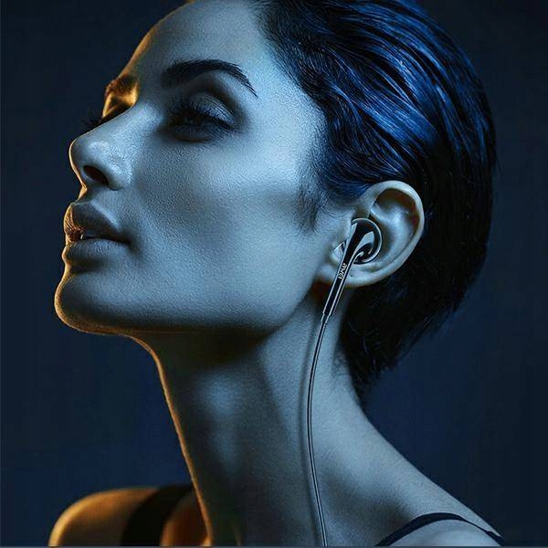 Słuchawki douszne przewodowe Awei PC-7, stereo Kolor czarny