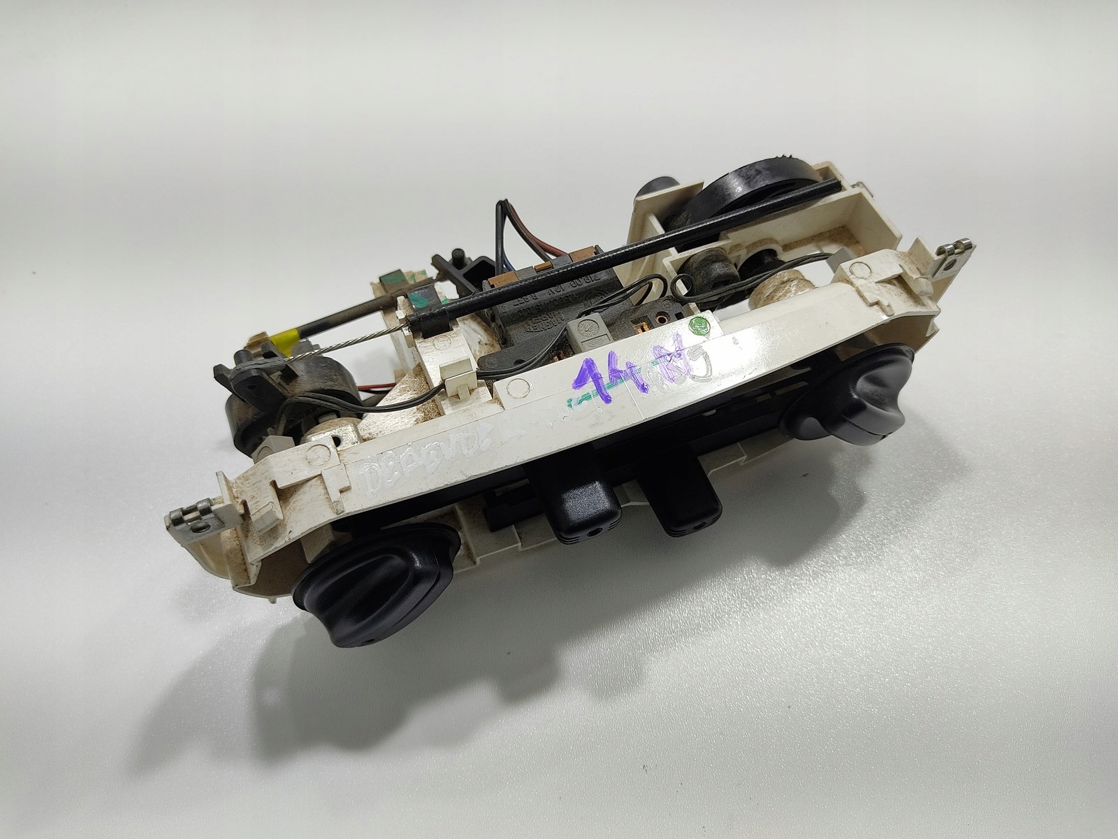 PANEL air conditioning devices NADMUCHU control TEMPERATURY LAND ROVER DEFENDER 1999-2014