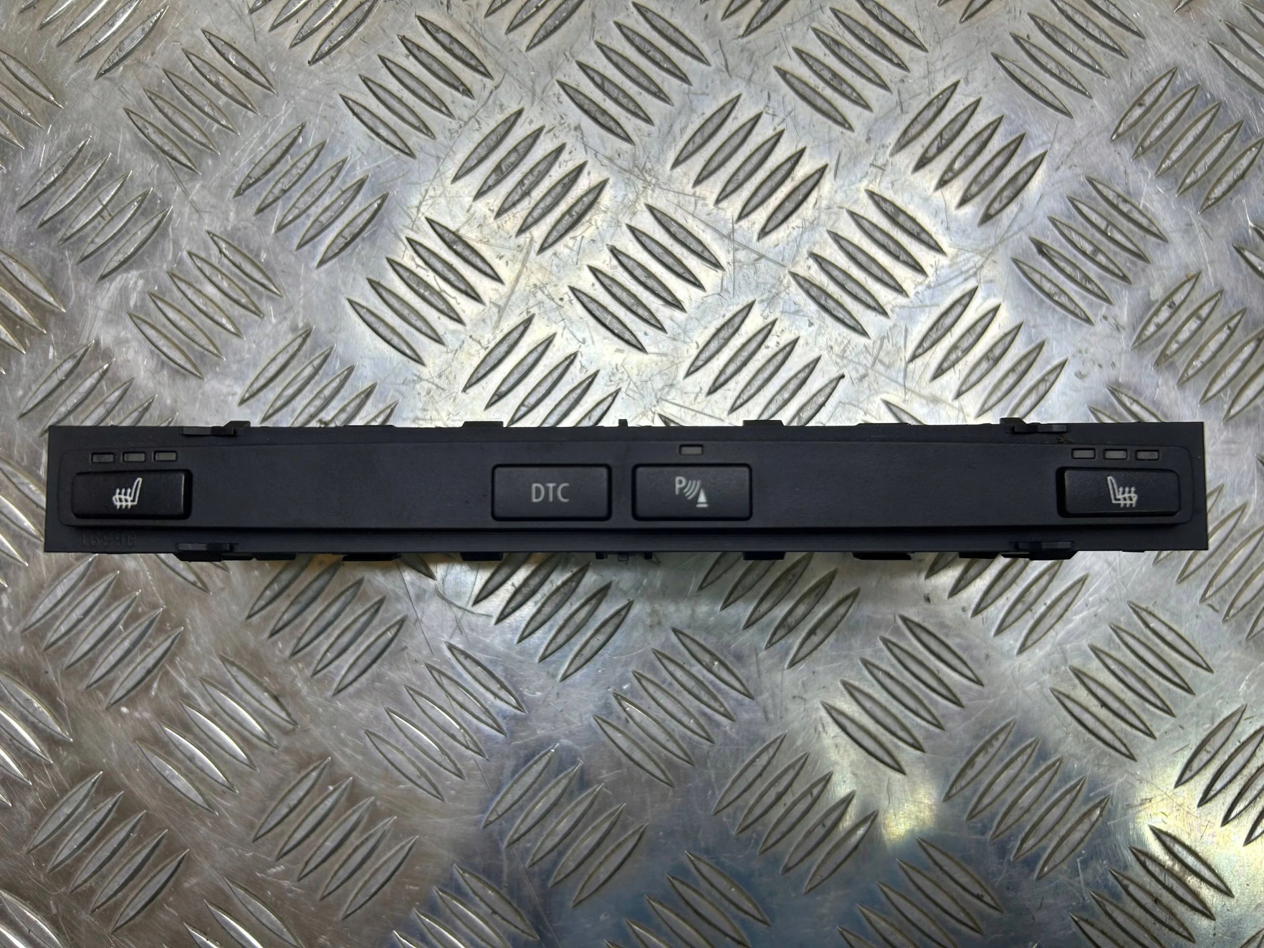 Commandes de chauffage Sièges / PDC / DSC BMW 5 E60 E61 2005 6969420