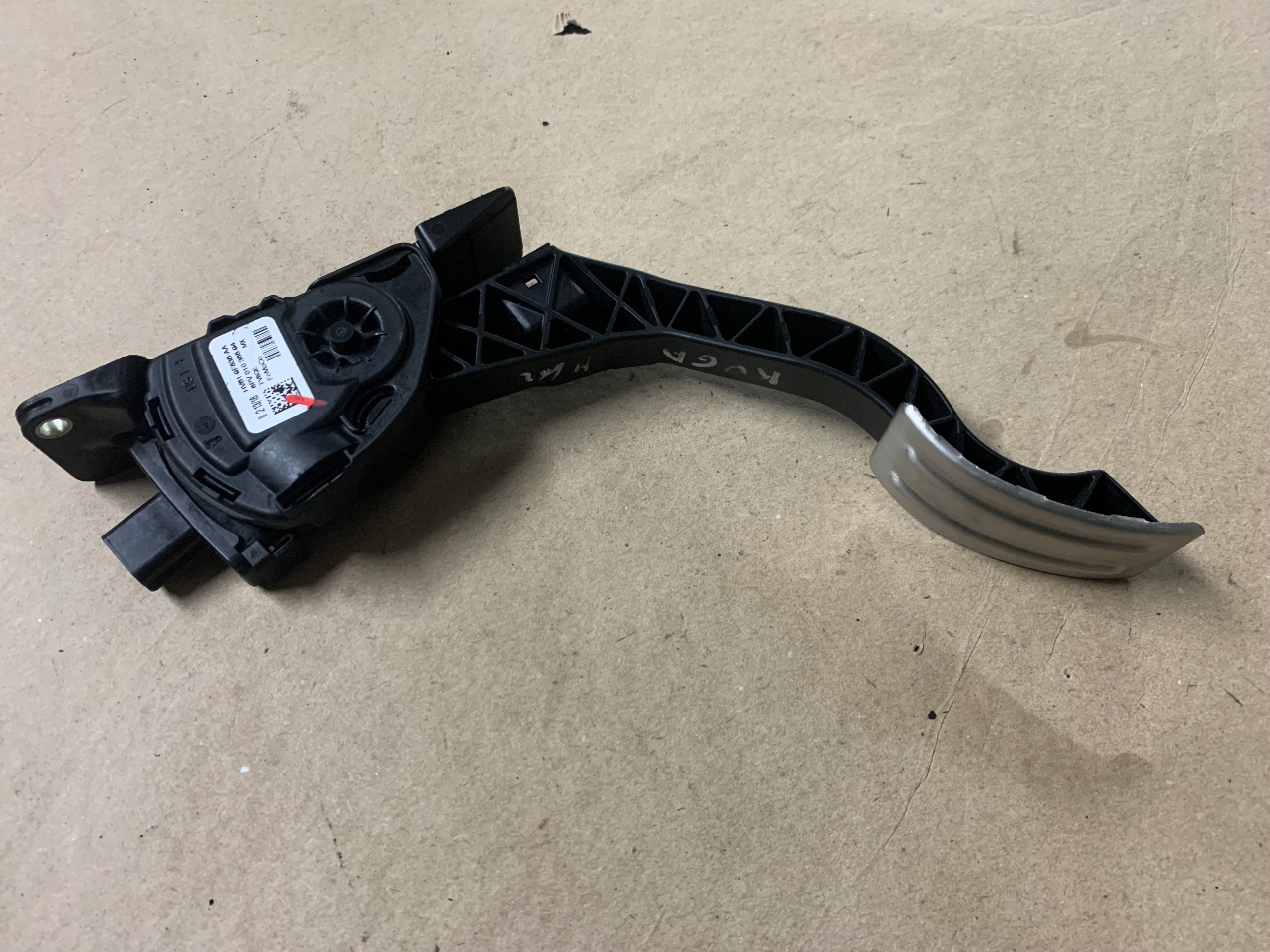 FORD KUGA MK2 РЕСТАЙЛИНГ потенциометр газа HV61-9F836-AA