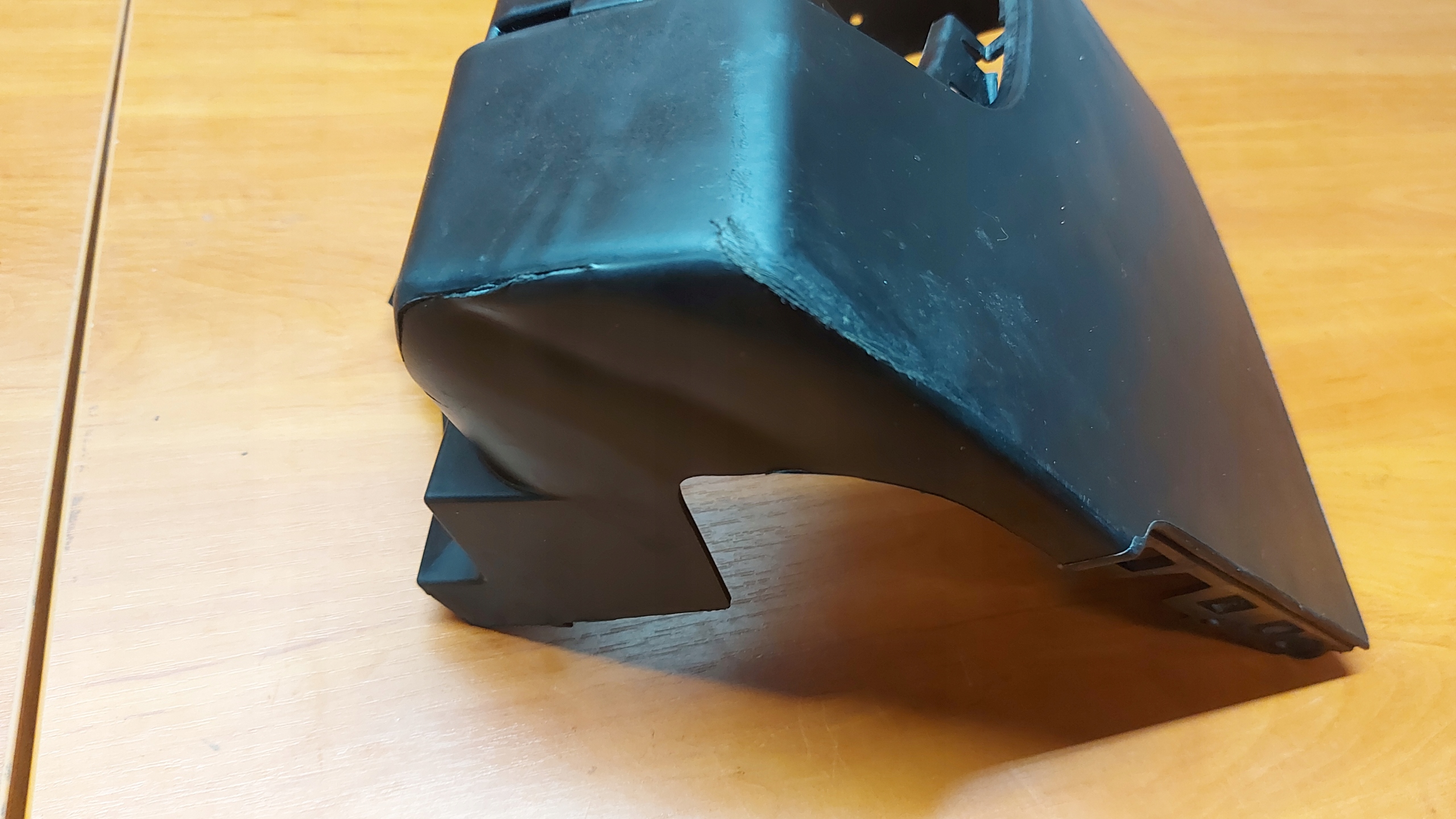 Ecke der Stoßstange links heck CITROEN BERLINGO IV PARTNER COMBO E 18