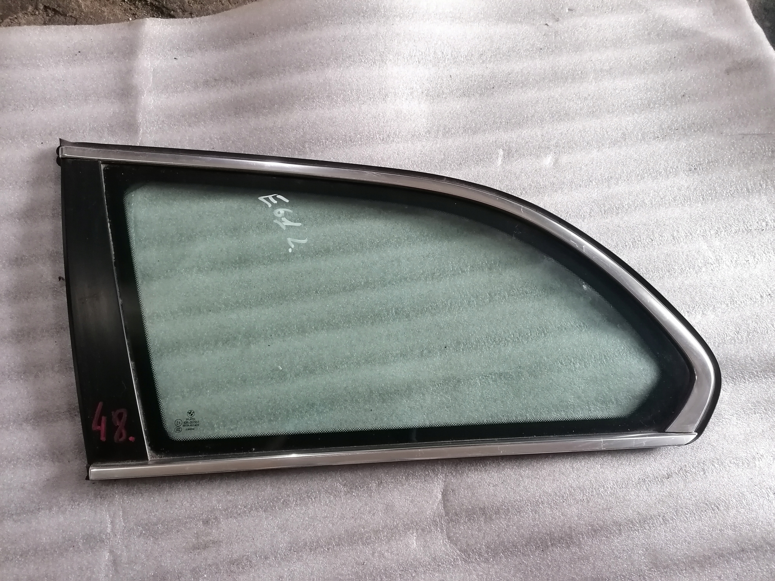 48 SZYBA BOCZNA KAROSERYJNA BMW E61