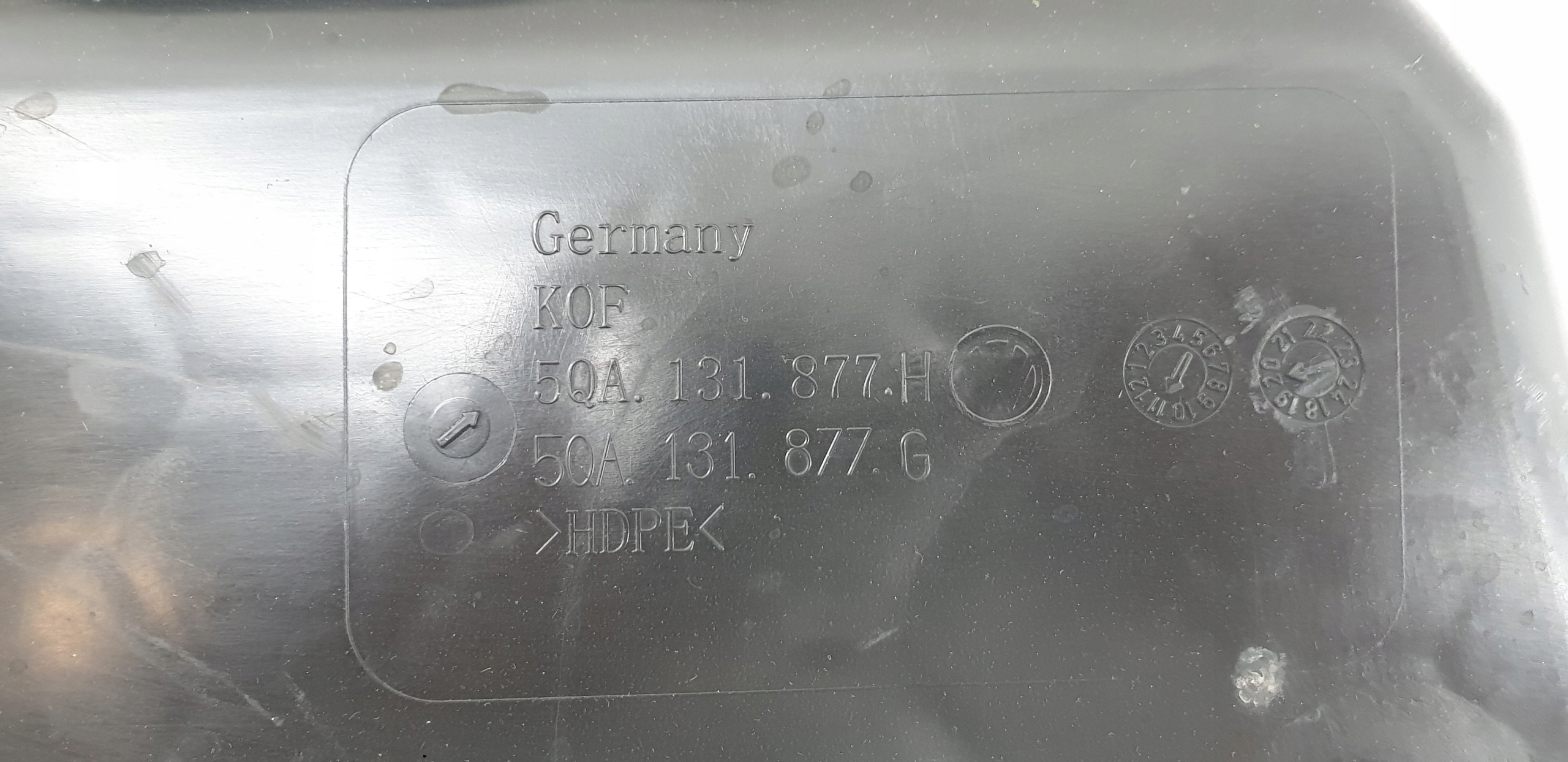 tank pump control unit module 5QA131877H VW SEAT AUDI SKODA
