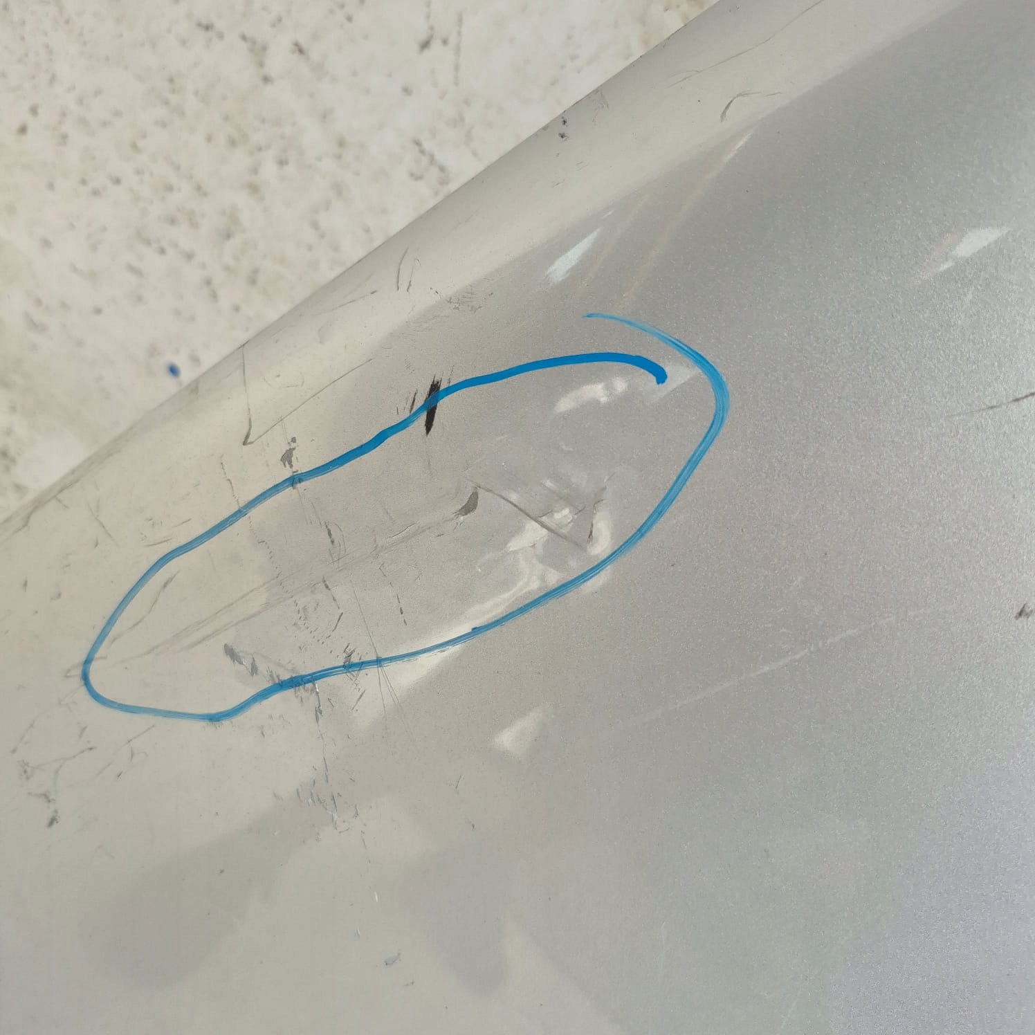 VW TOURAN and 1 03-06 fender front front right