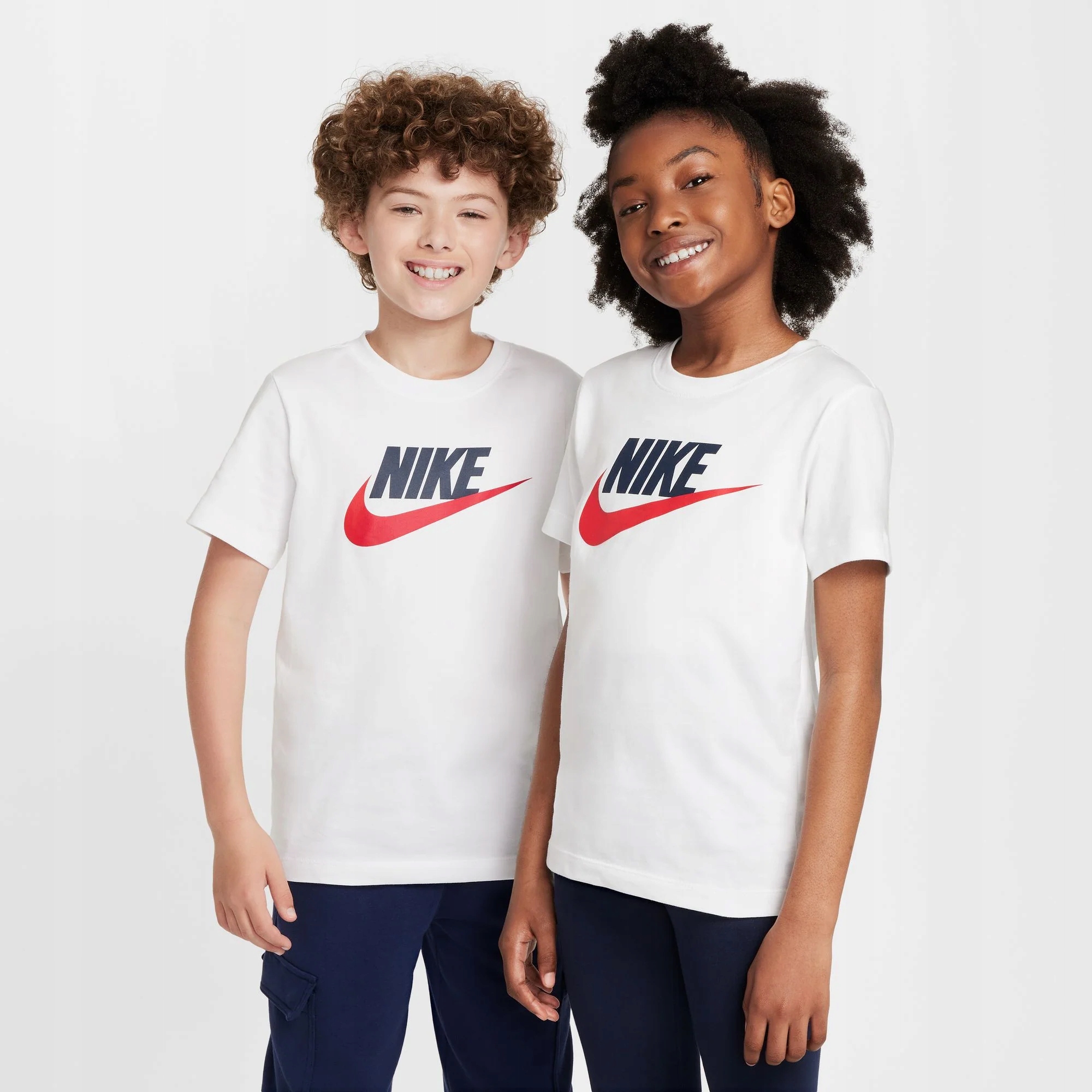 Nike Koszulka Sportowa Bawełniana Dziecięca Biała FZ5178-100 r. 147 158 L