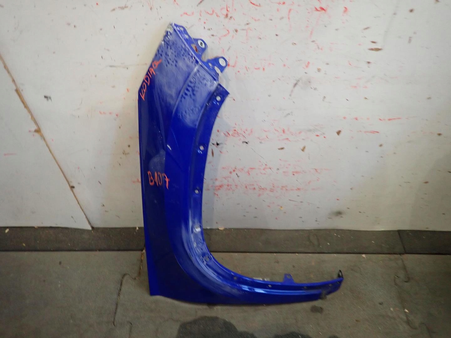 fender front front right SKODA KODIAQ 2016