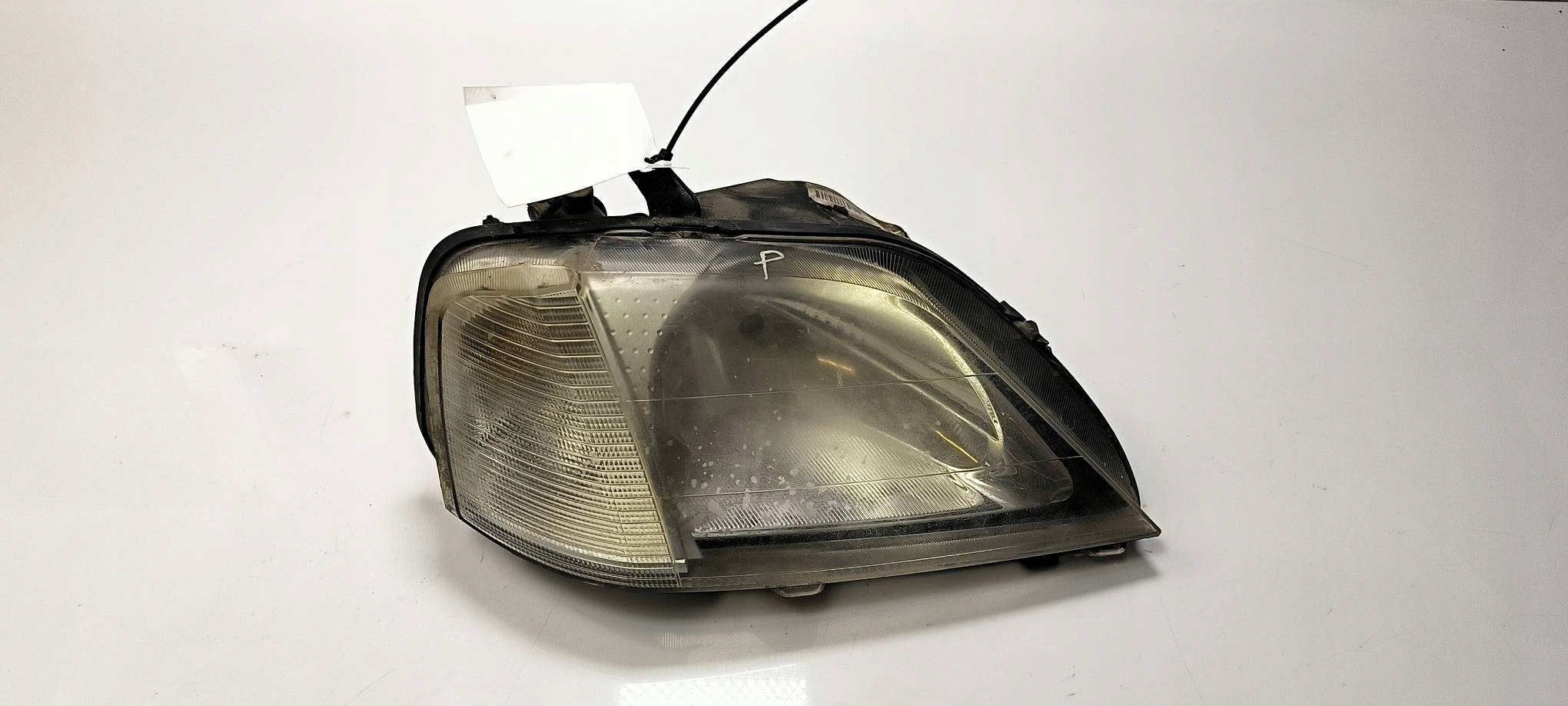 light right front EU 8200211006 DACIA LOGAN