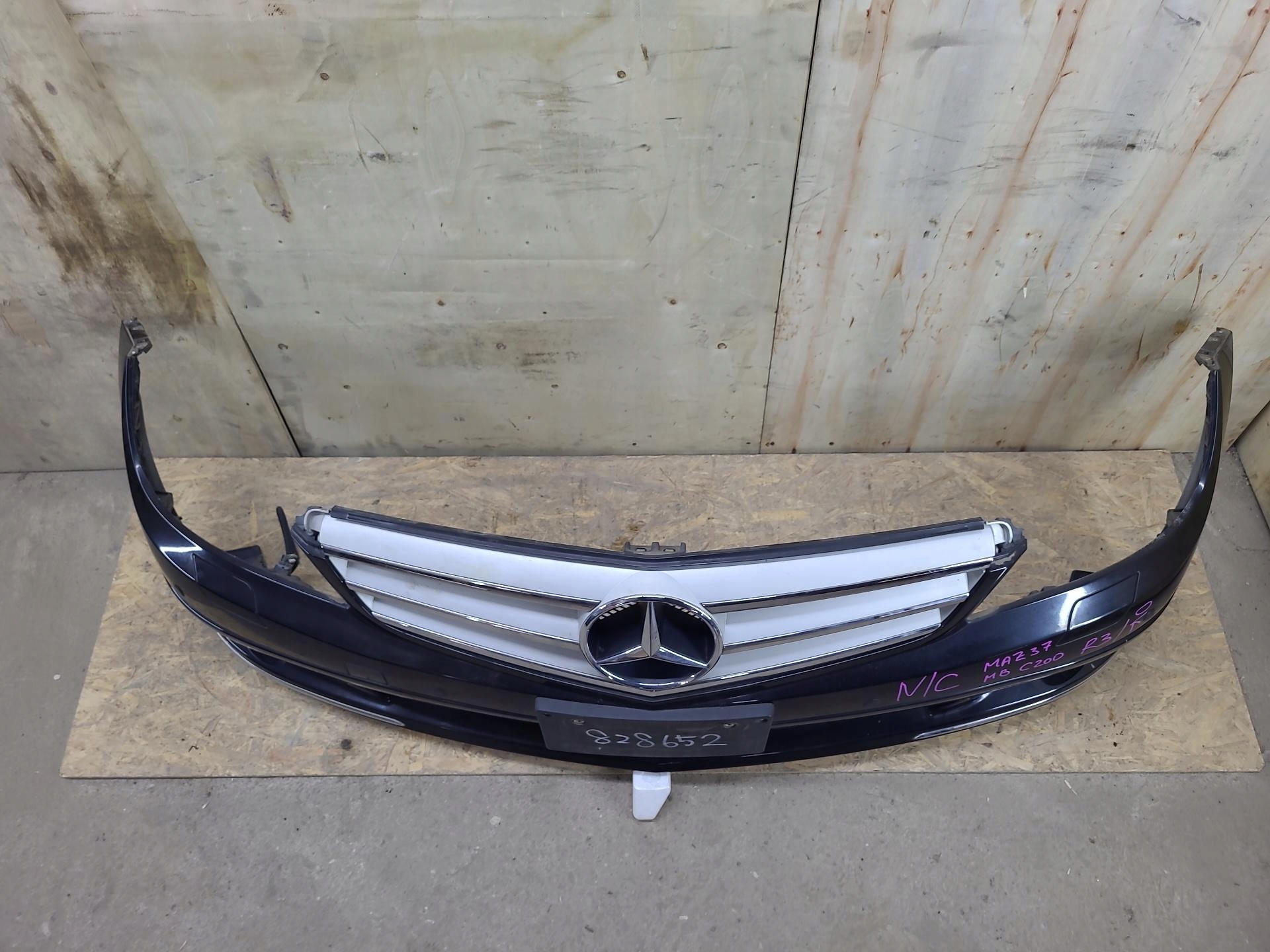 bumper front Mercedes-Benz C W204 2008