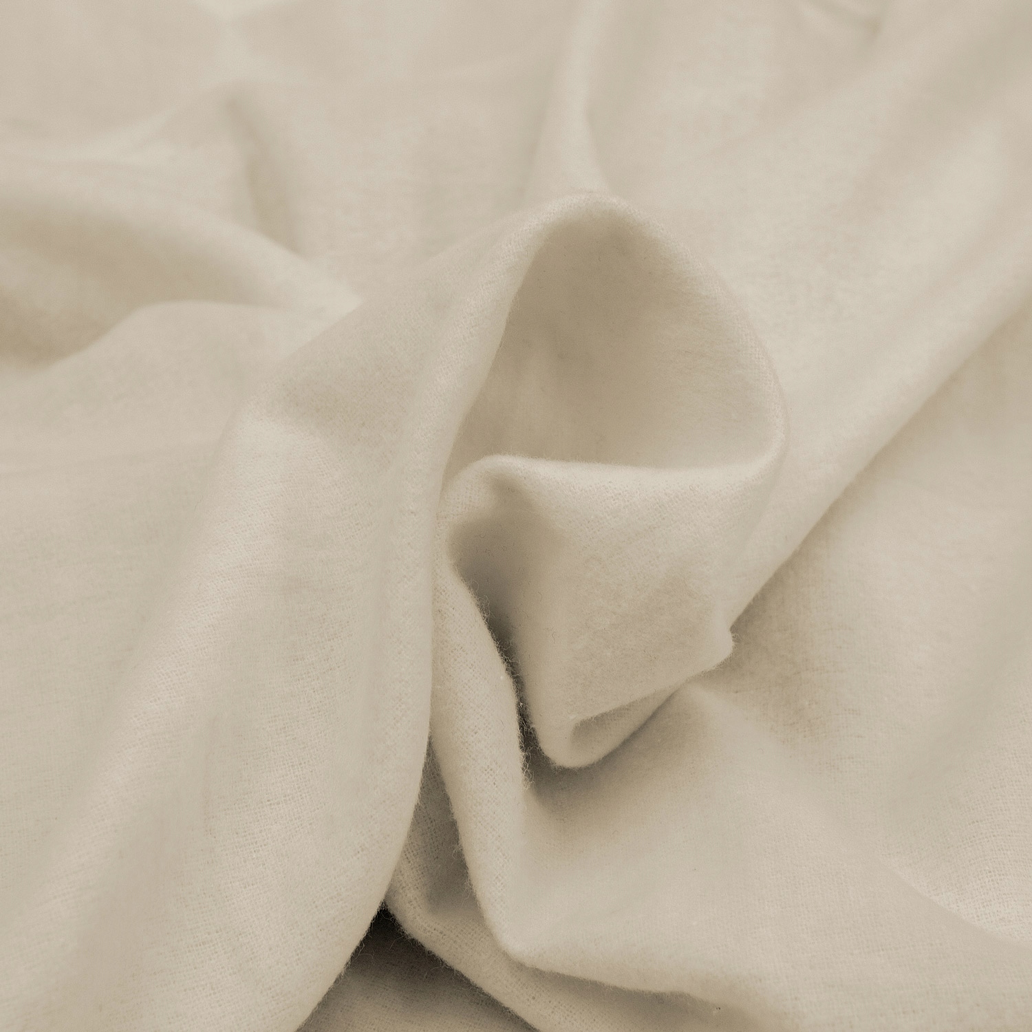 Prześcieradło flanelowe bez gumki 160x210 beżowe Marka Darymex