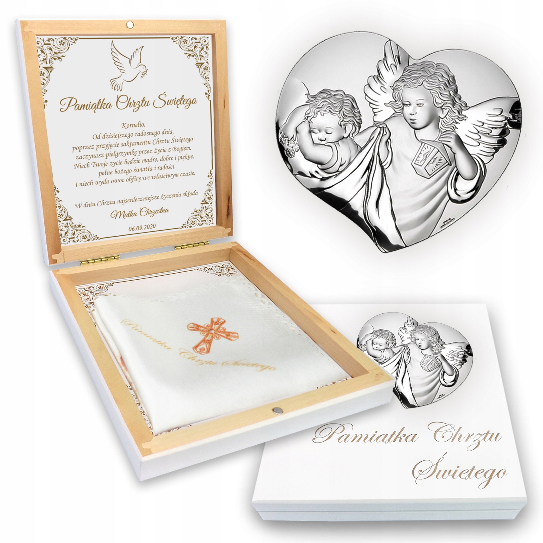 

Pudełko Białe Na Szatkę Do Chrztu+srebrny Obrazek