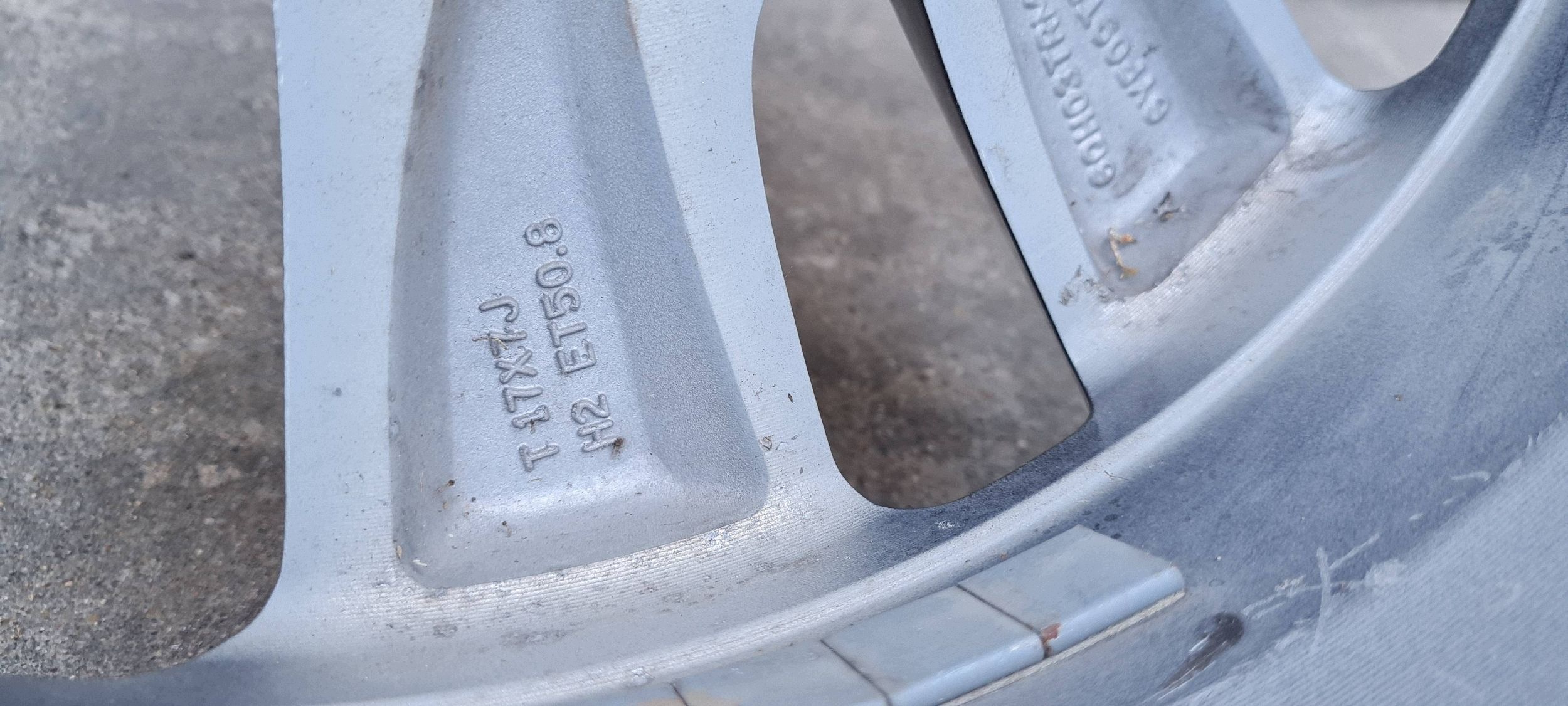 Chrysler Pacifica 2022 disk disk R17 17 5X127 6QH03TRMAA 6YF09TRMAA