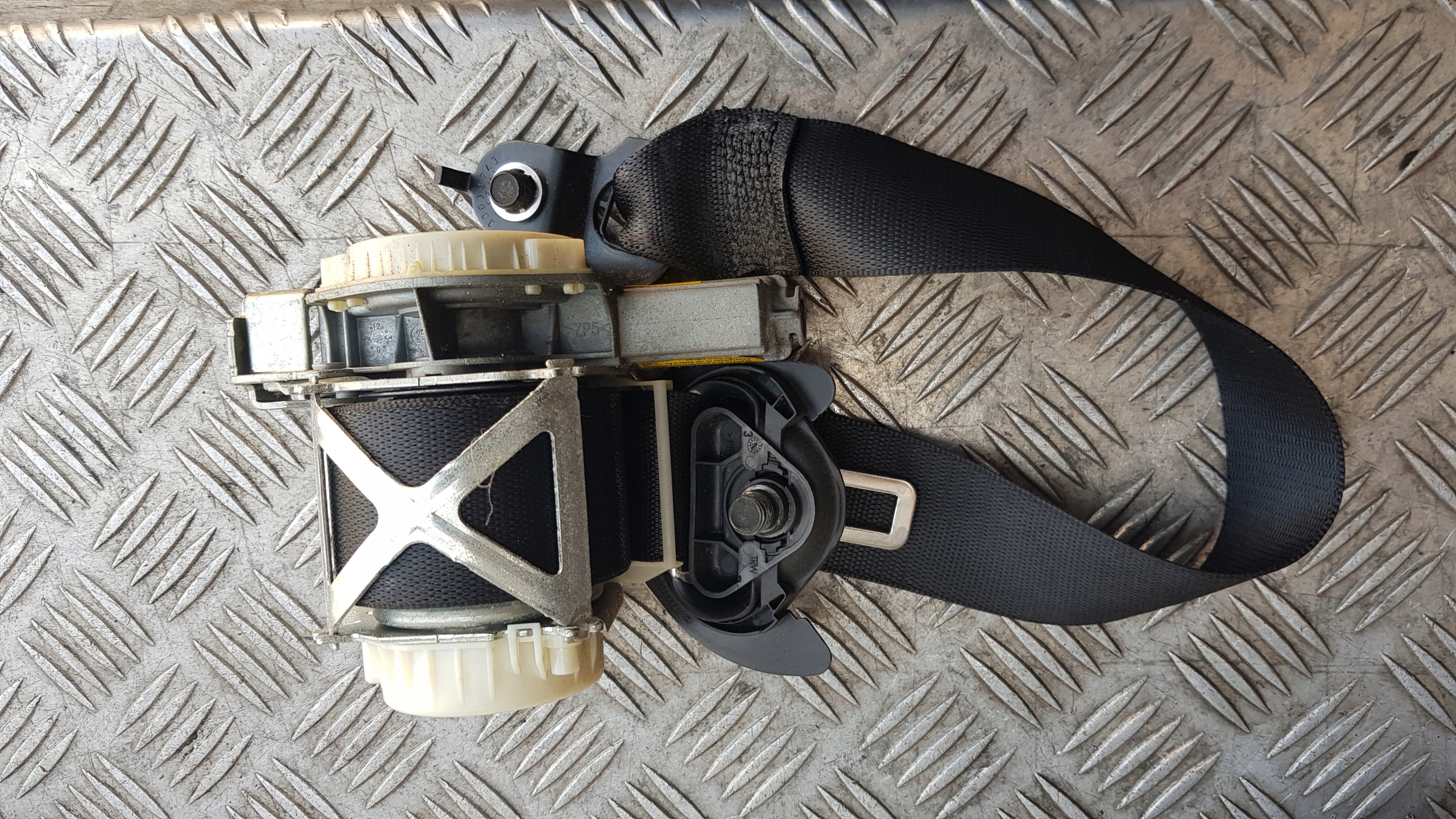 MERCEDES W204 tension belt safety front right
