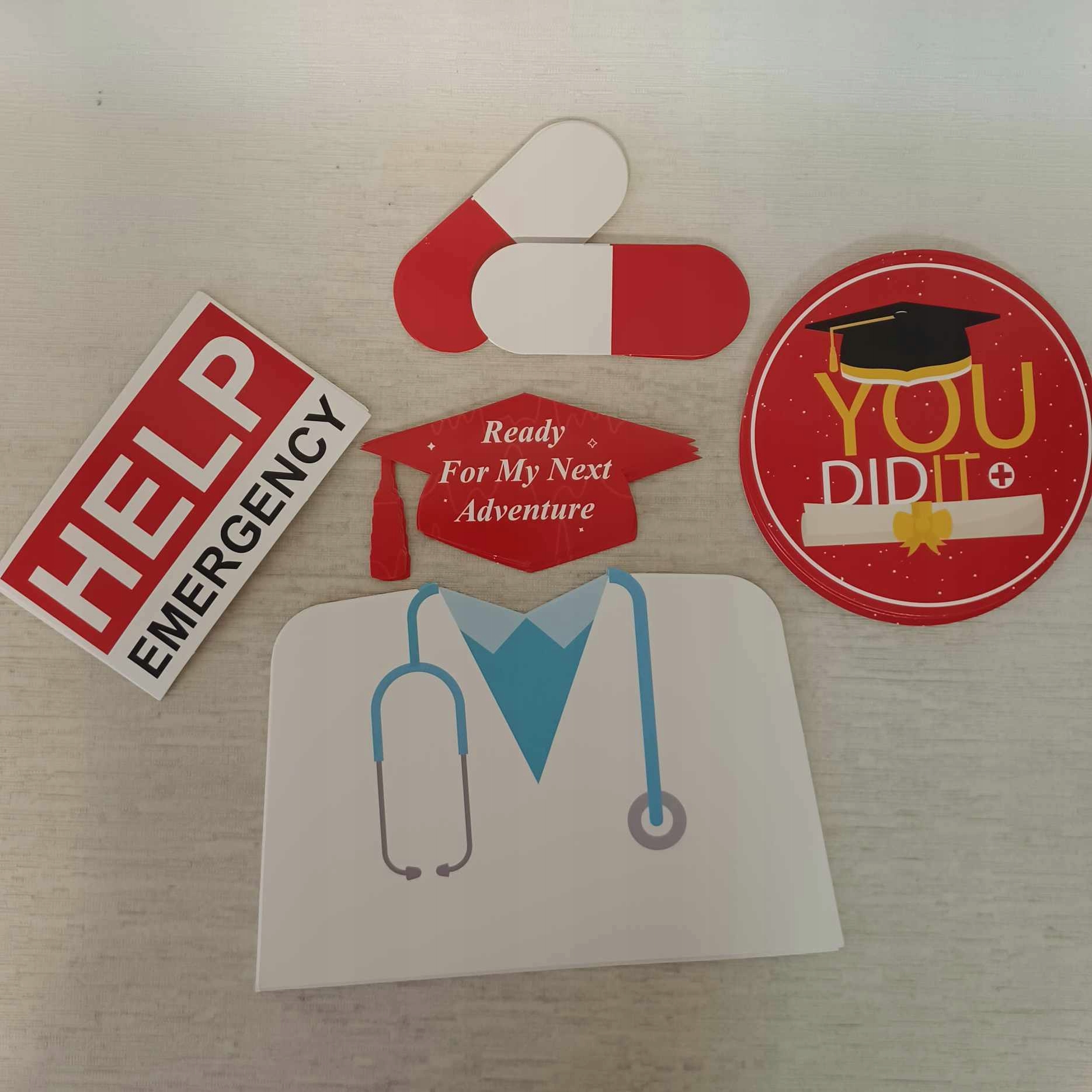 Zestaw Party do fotobudki LEKARZ Marka bez marki