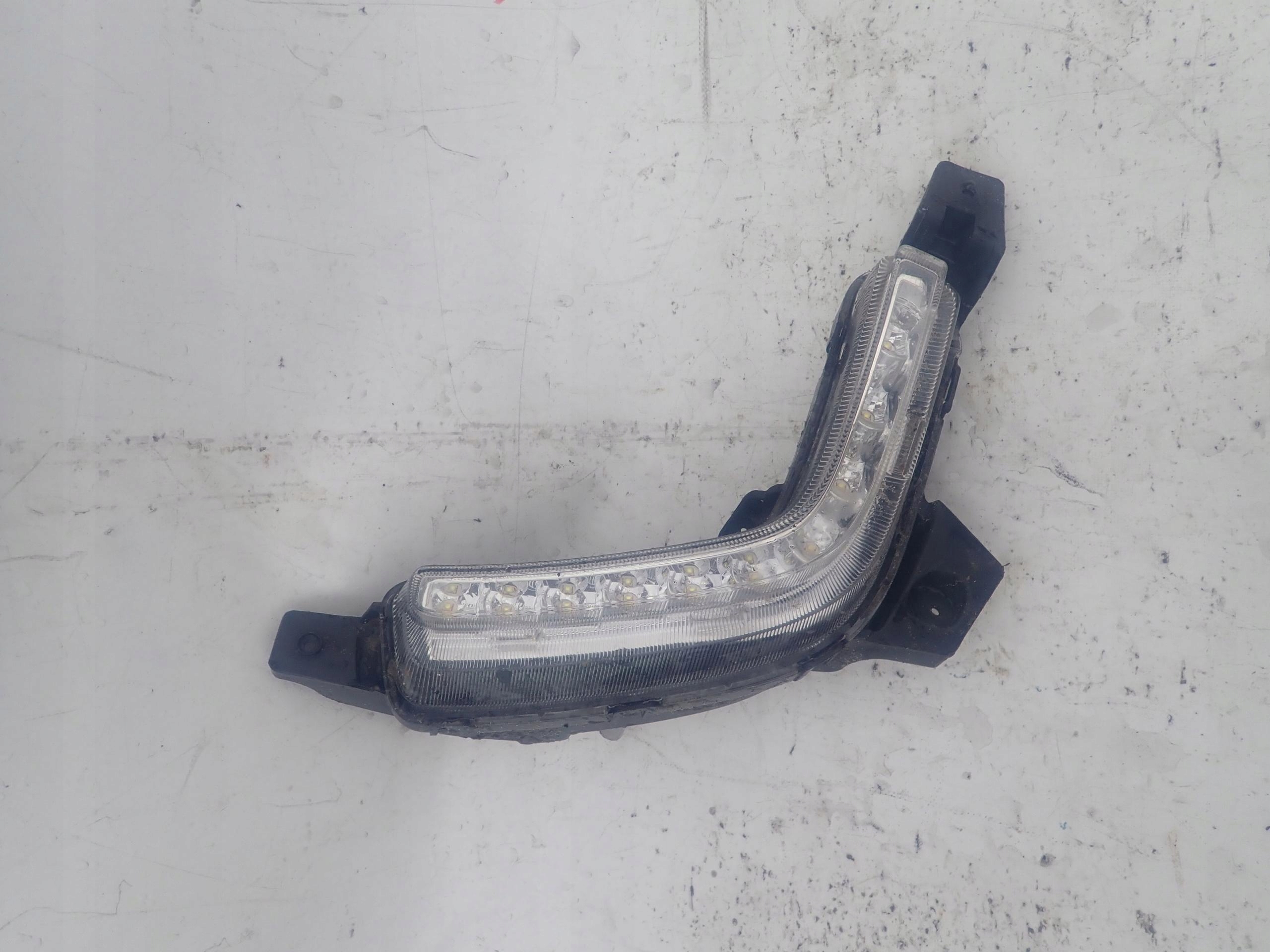 HYUNDAI I10 II 13-16 Nebelscheinwerfer links DRL LED