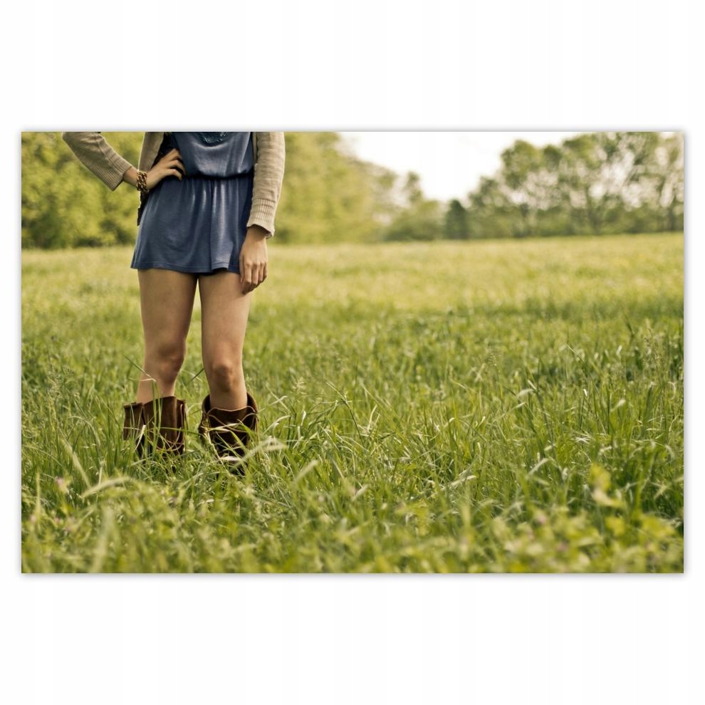 

Plakaty 60x40 Dziewczyna w kowbojkach