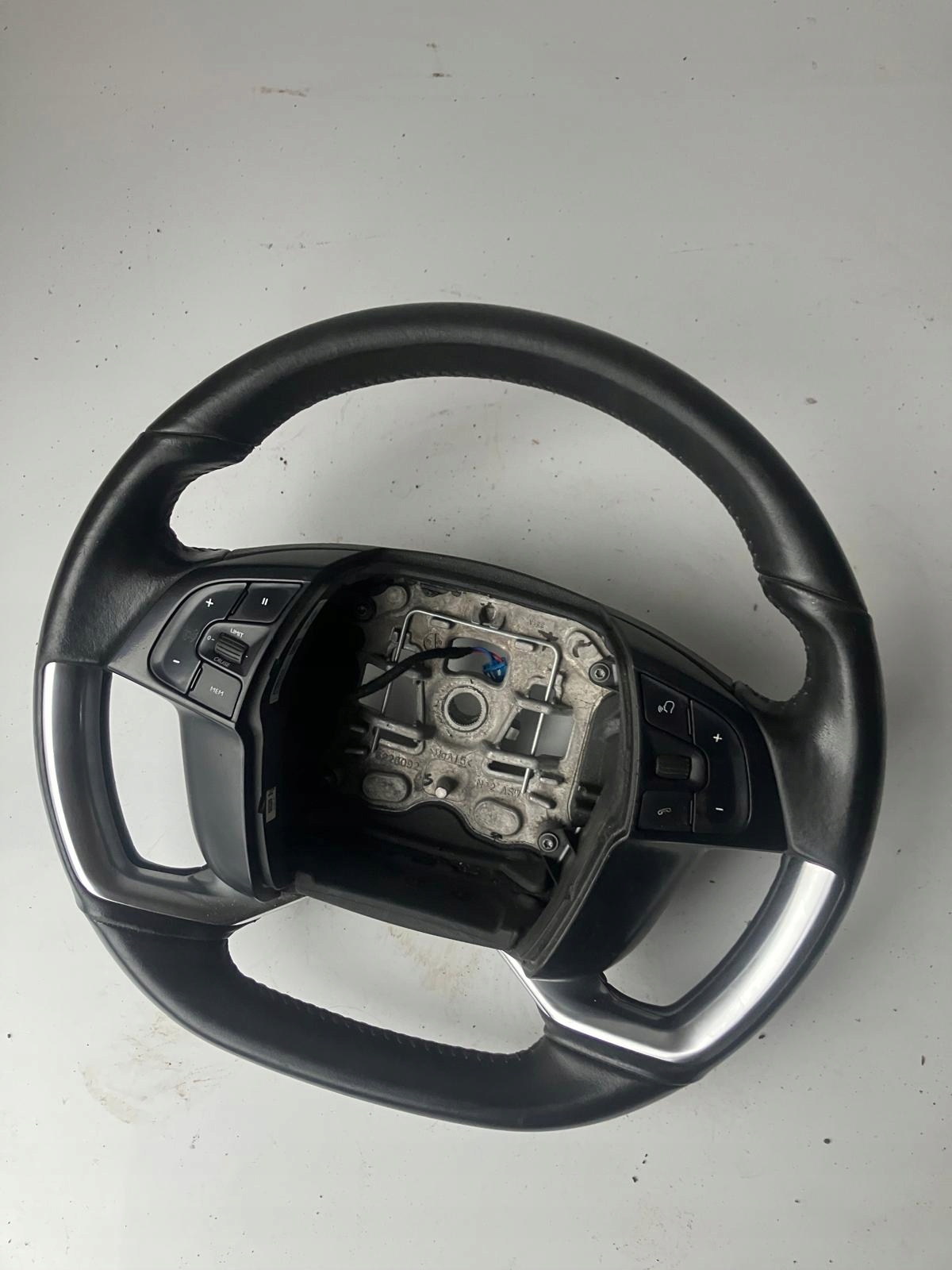 lenkrad Leder MULTIFUNKCJA CITROEN C4 PICASSO II LIFT 98167370ZD