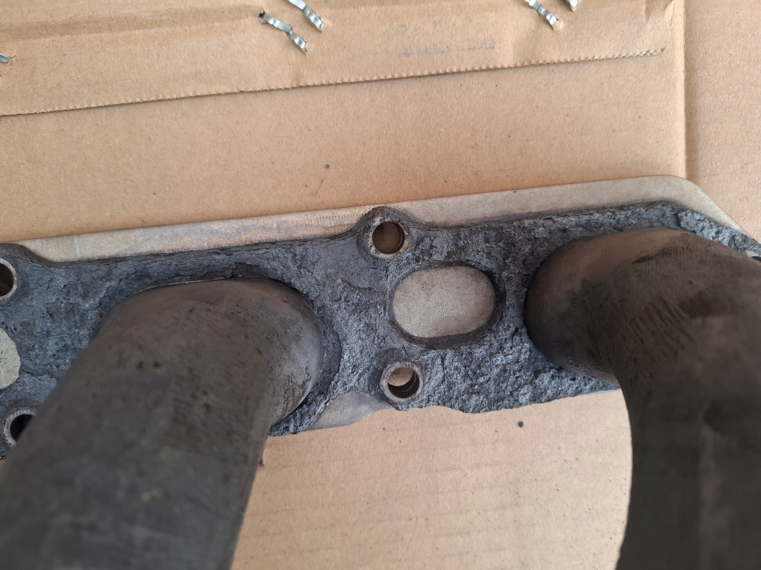 Porsche 996 exhaust manifold left