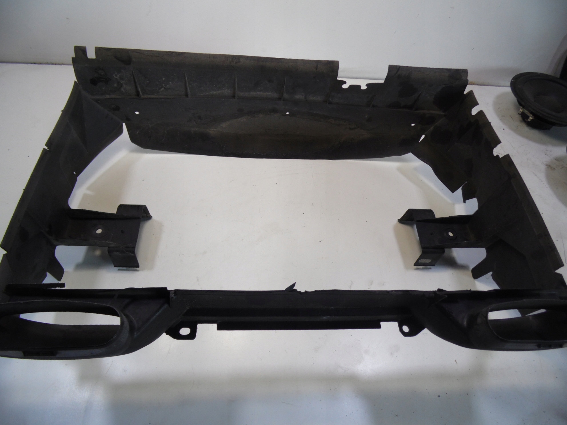 OBUDOWA CHŁODNIC MERCEDES SLK R171 3.5 A1715050030