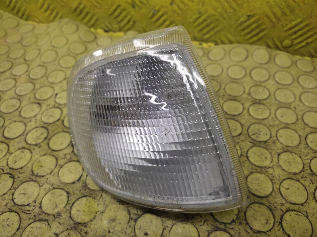 SKODA FELICIA indicator right front 183597B