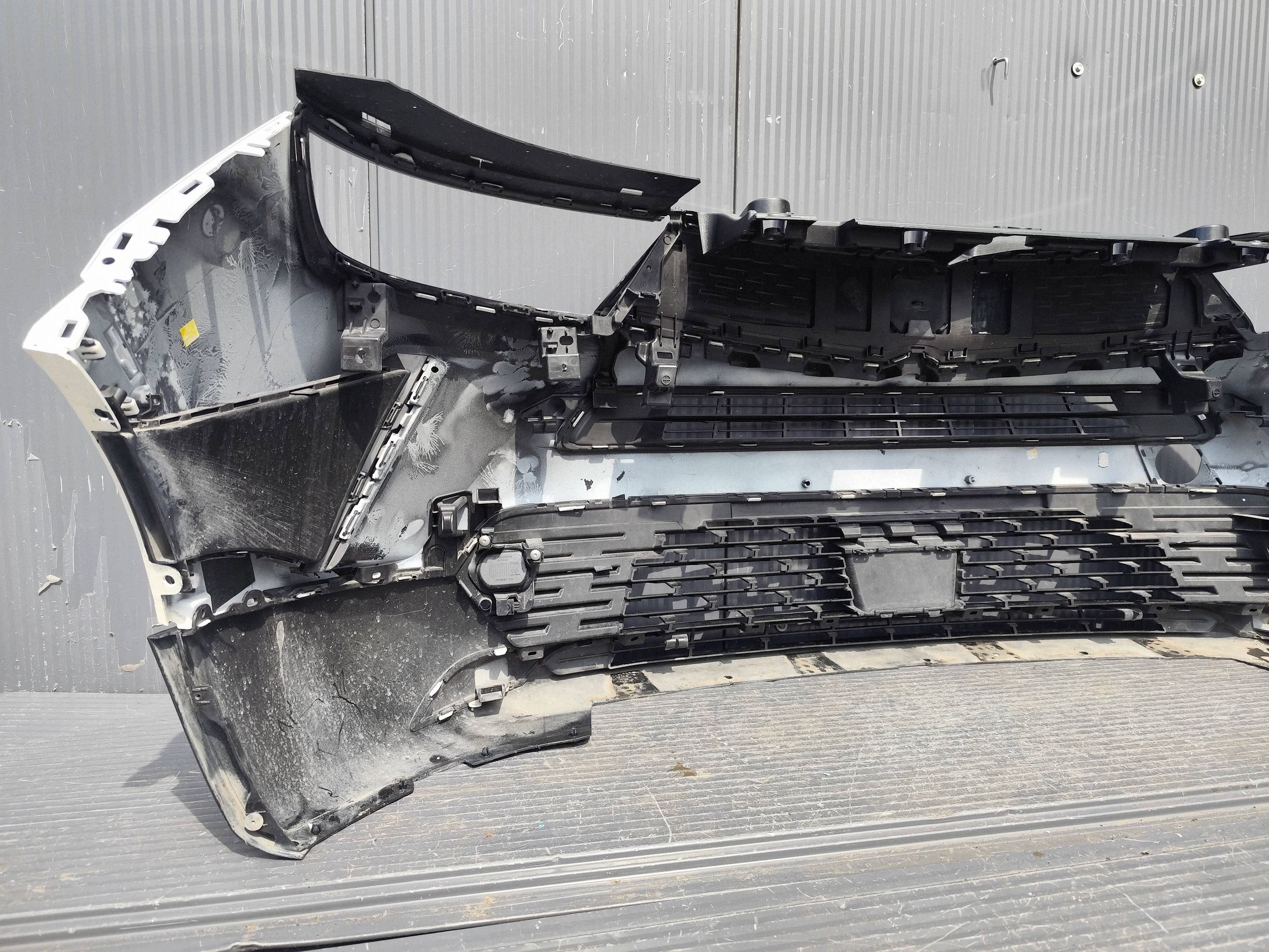 OPEL MOKKA II B front bumper complete DEMONTAZ