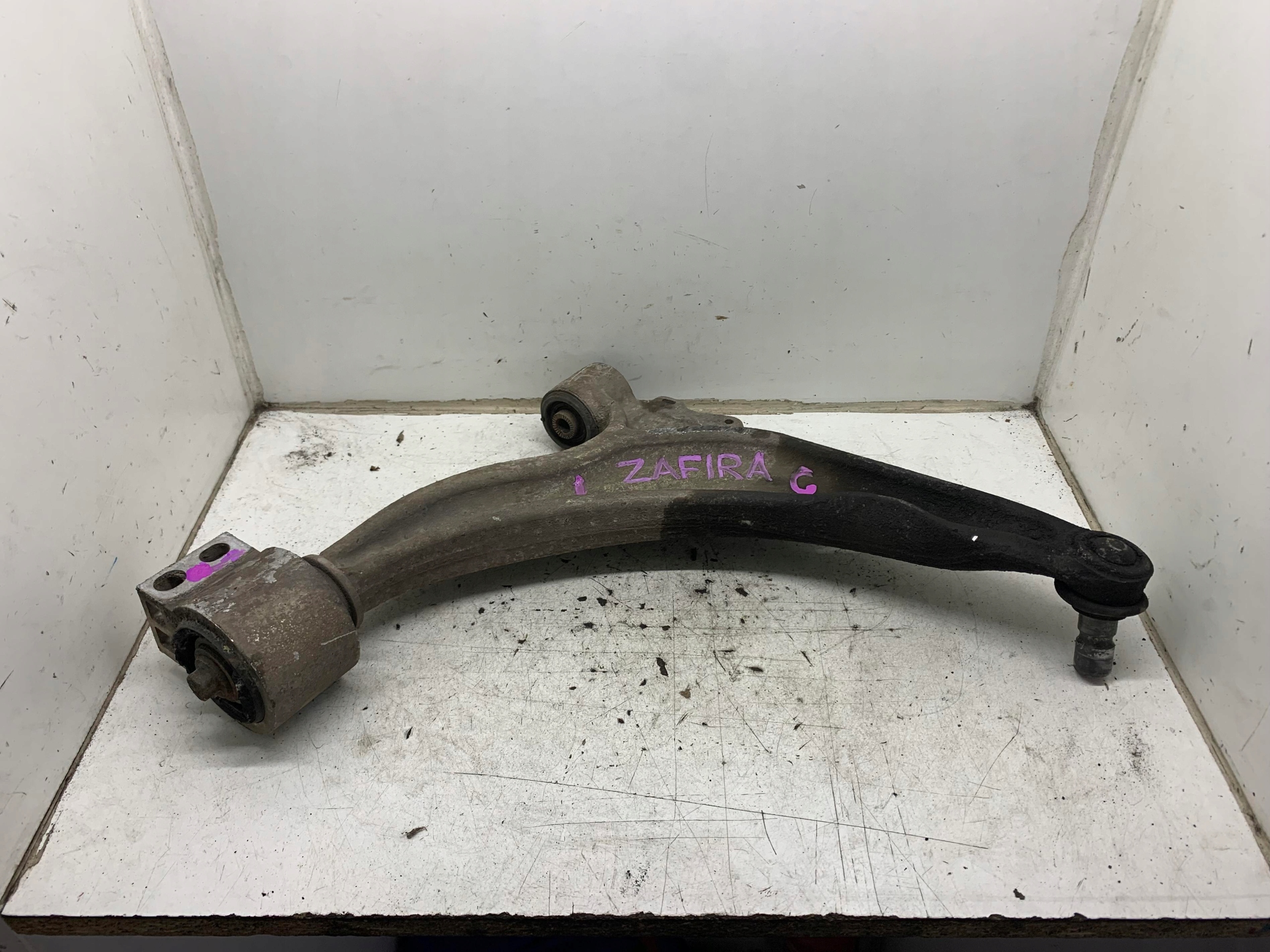 arm left front front OPEL ZAFIRA C 12-19
