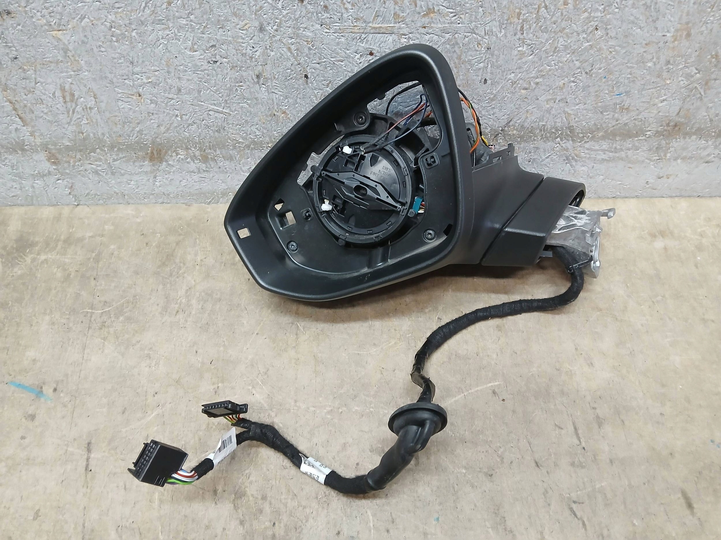 mirror front left VW ID-7 ID7 ID 7 14A KAMERA 13+6PIN