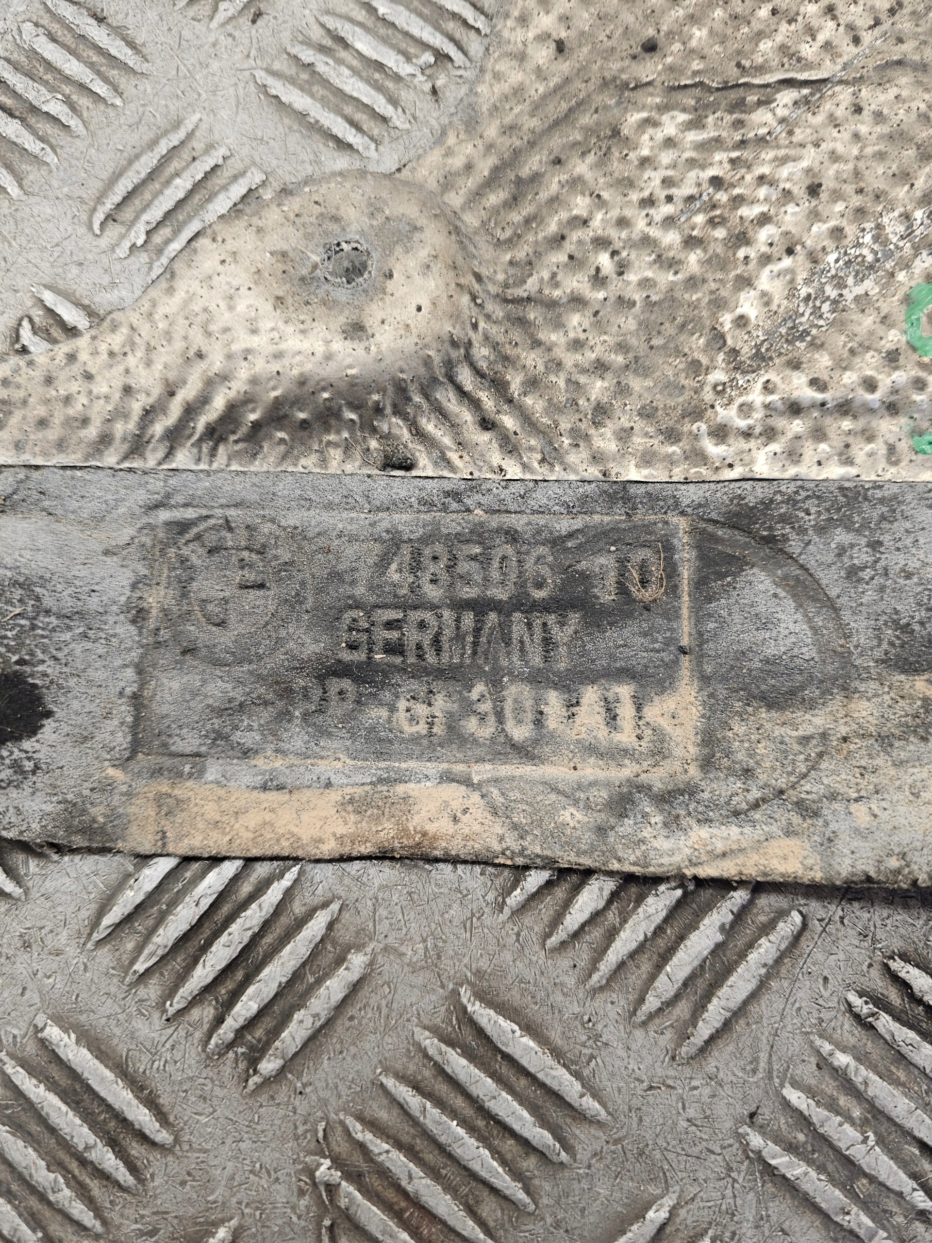 floor cover chassis BMW 5 G30 G31