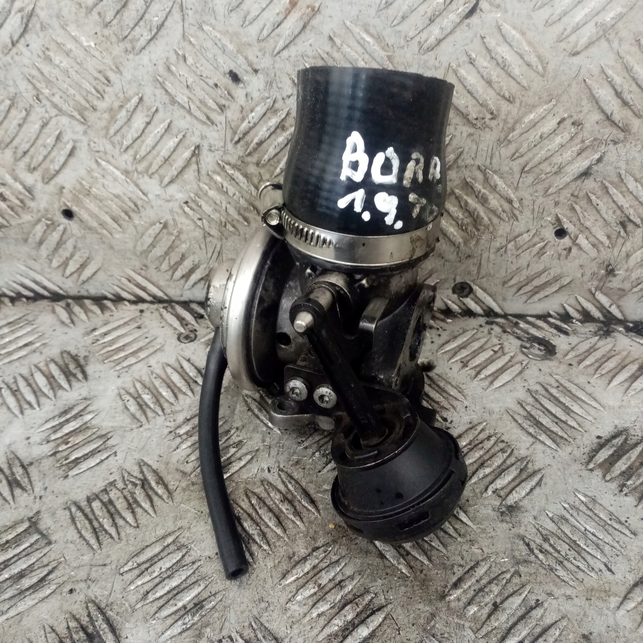AGR-Ventil VOLKSWAGEN BORA 1.9 TDI 038129637