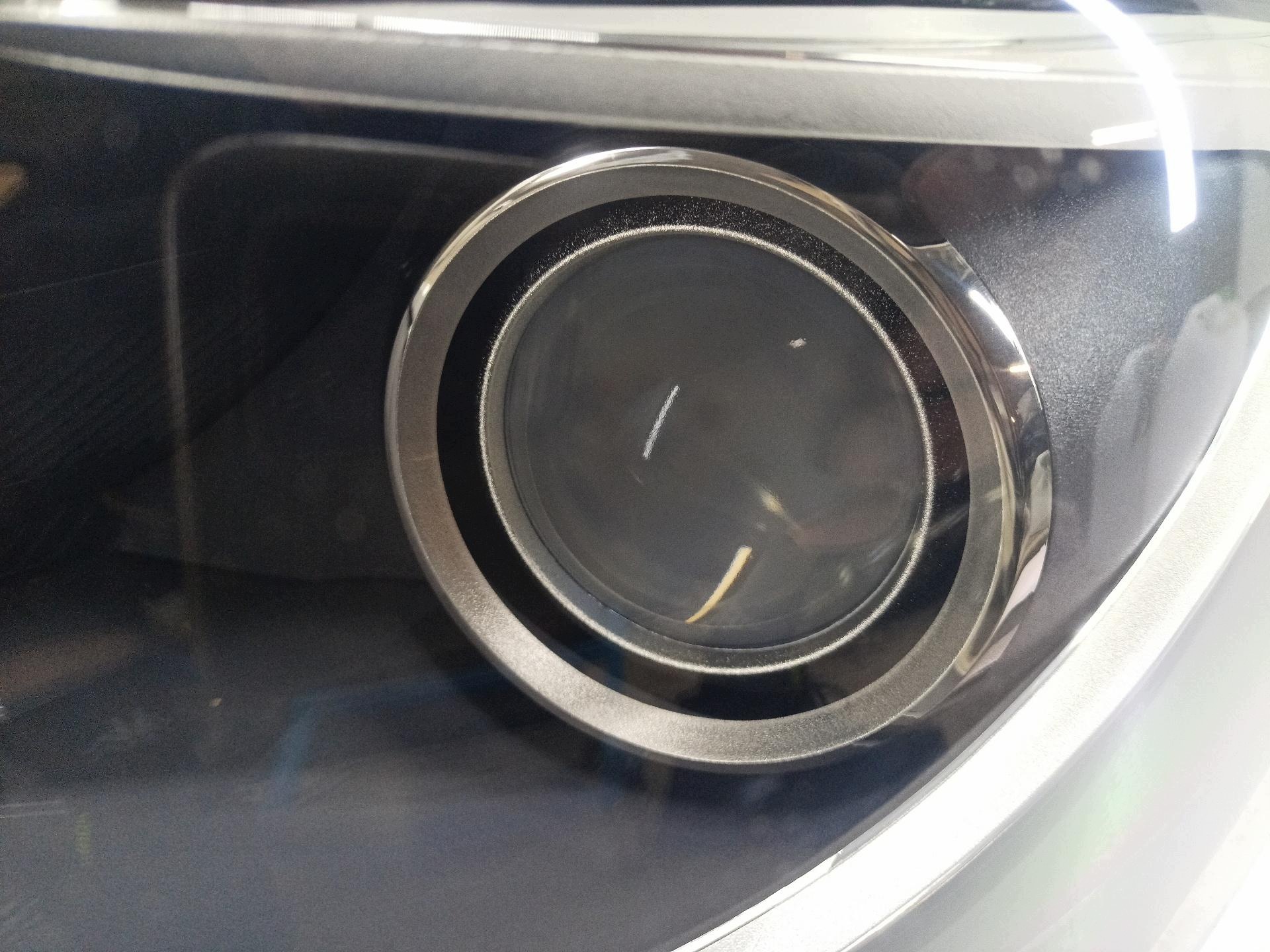 light front left side Mercedes-Benz B W246 2013 A2468207361