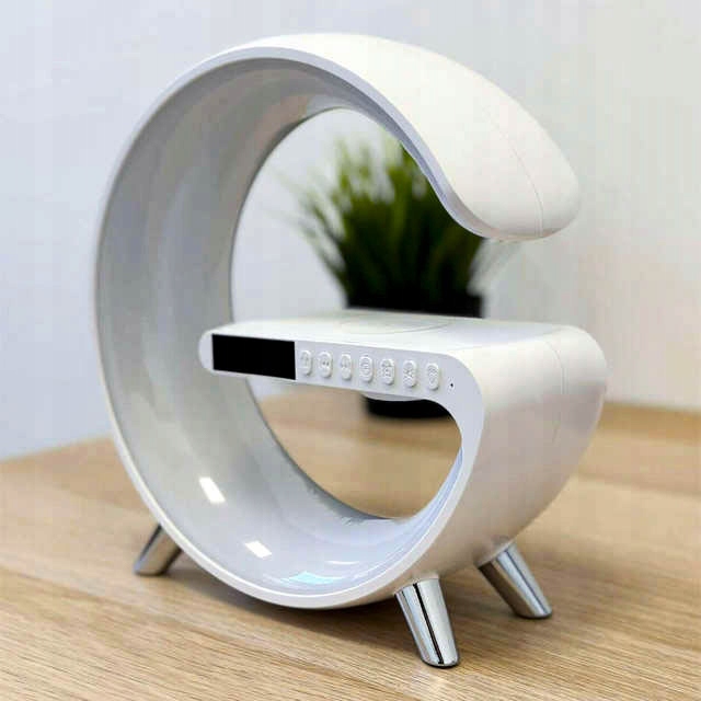 LAMPKA WIELOFUNKCYJNA SMART LED RGB ŁADOWARKA GŁOŚNIK RADIO FM BUDZIK ZEGAR Marka bez marki