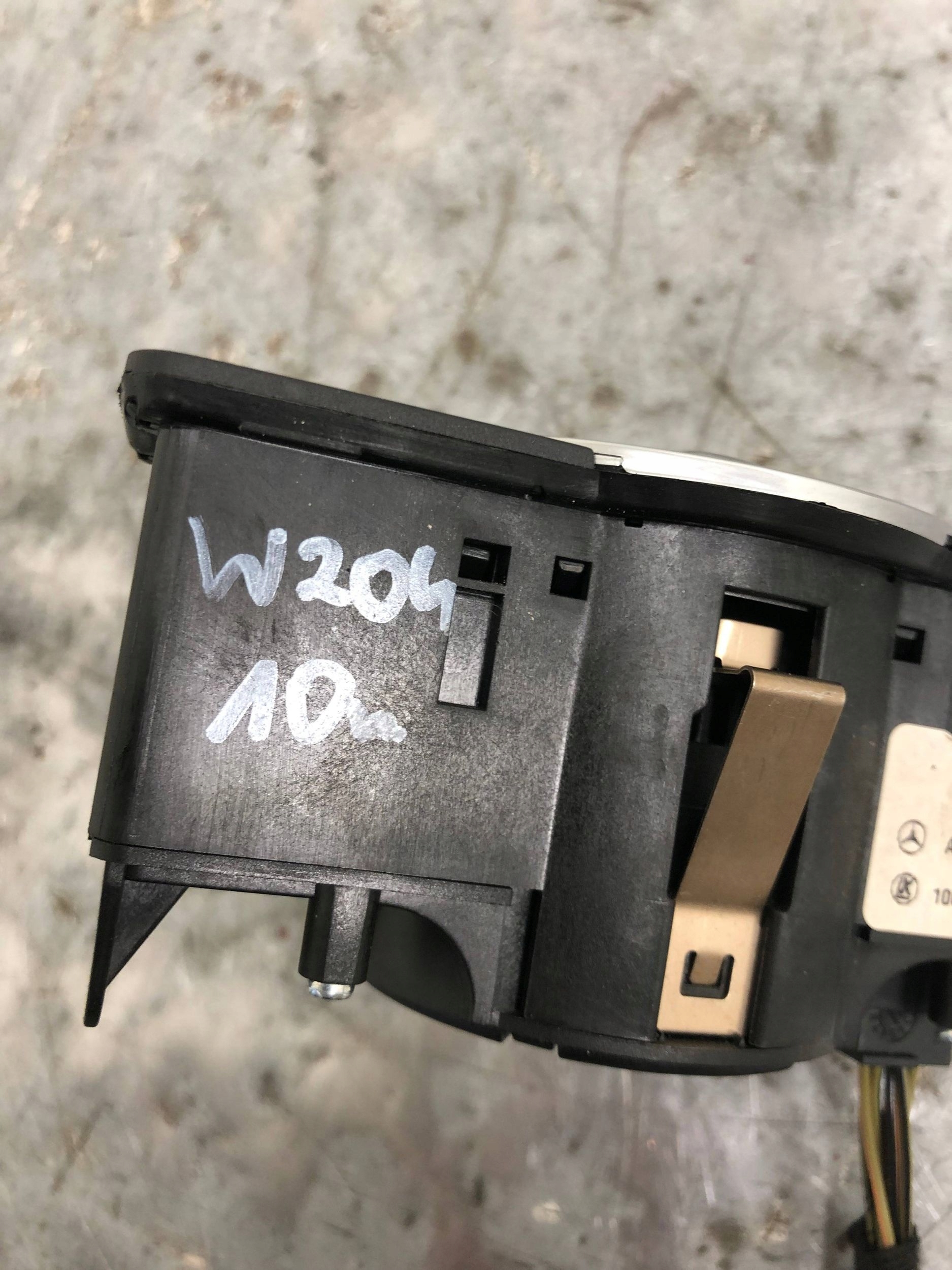 light switch MERCEDES W204 A2129056800