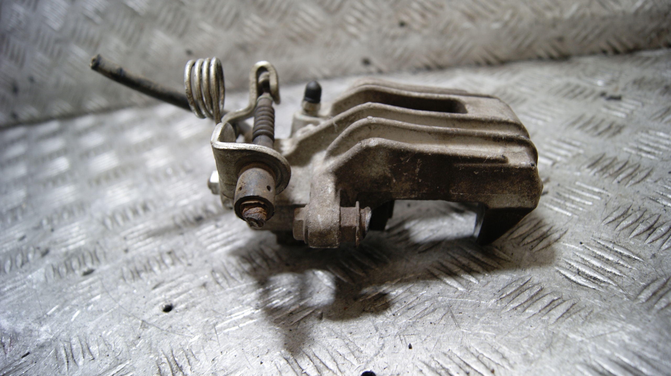 caliper brake right rear part rear AUDI A4 B6