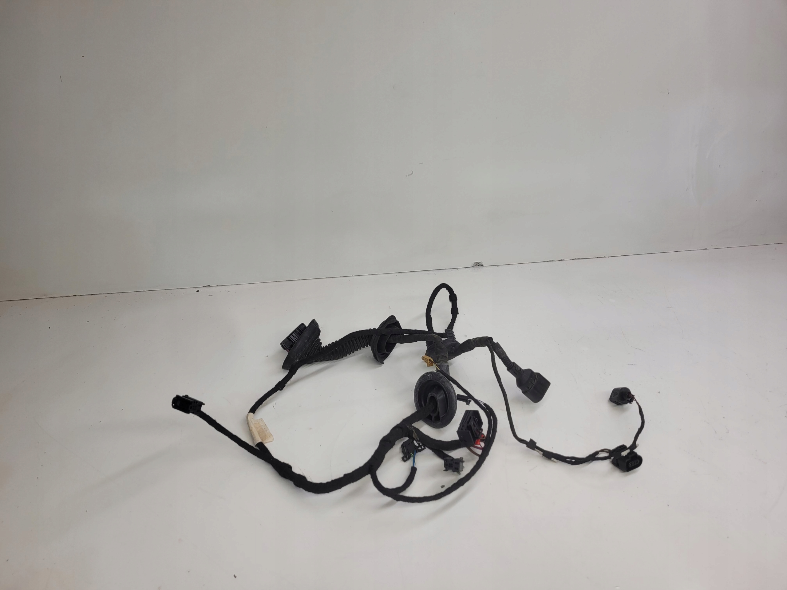 bundle door left rear part AUDI Q7 4L0971687L KEYLESS