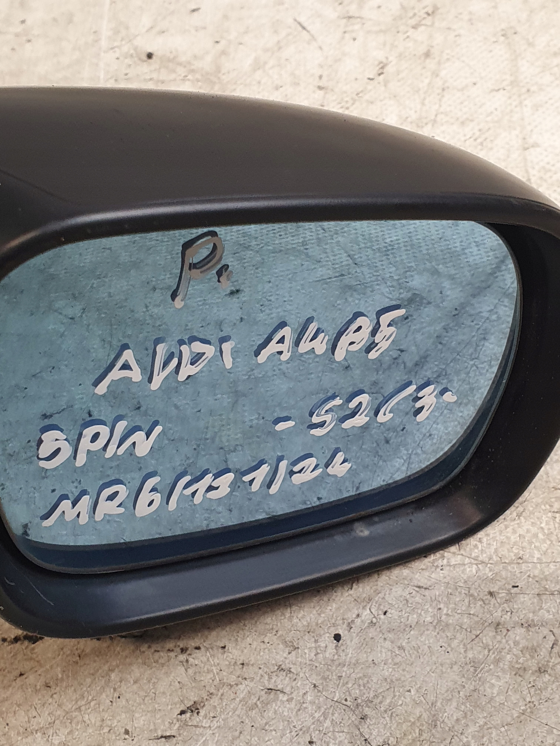 mirror right ELEK. EU 5PIN AUDI A4 B5 95r.