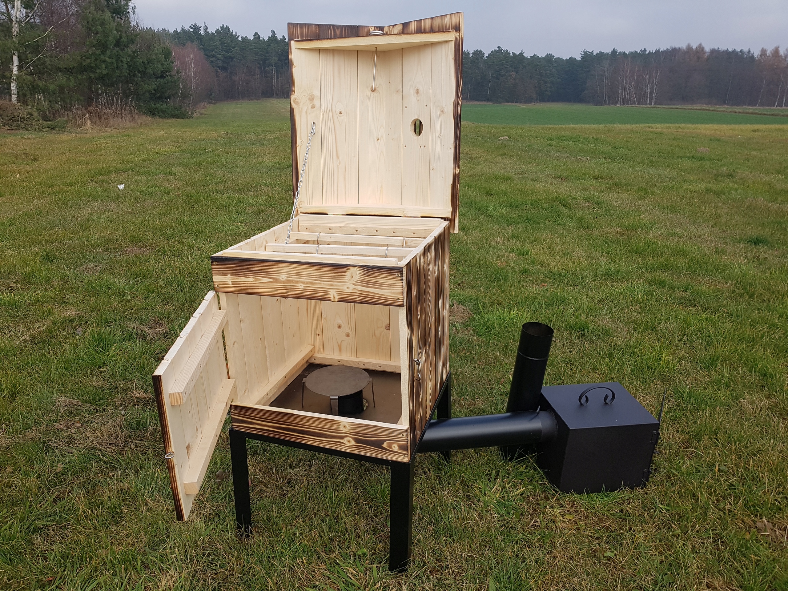 WĘDZARNIA DREWNIANA WĘDZOK OGRODOWA UCHYLNY DACH Materiał drewno