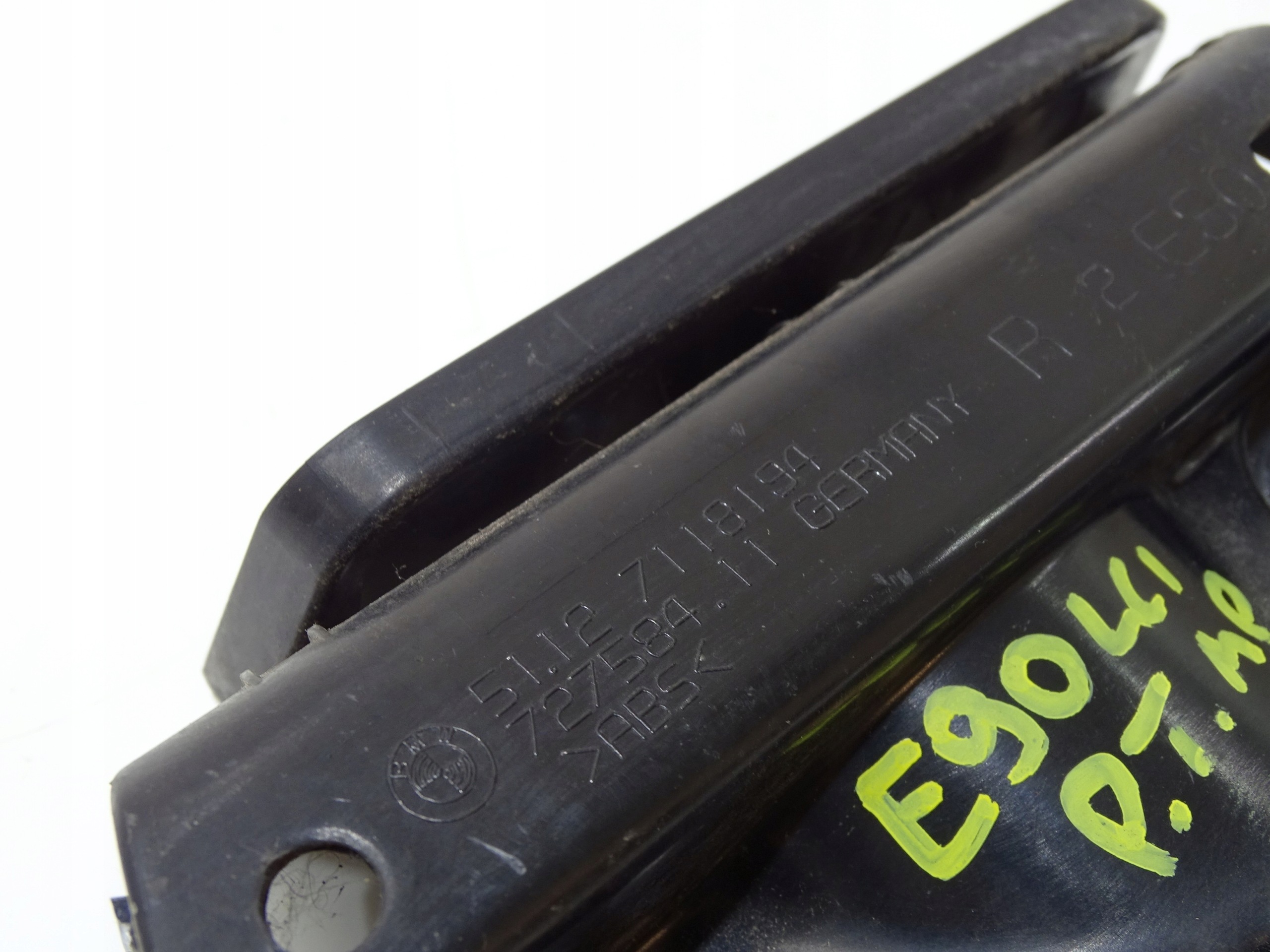 bumper bracket right rear part BMW E90 LCI M PAKIET 7118194