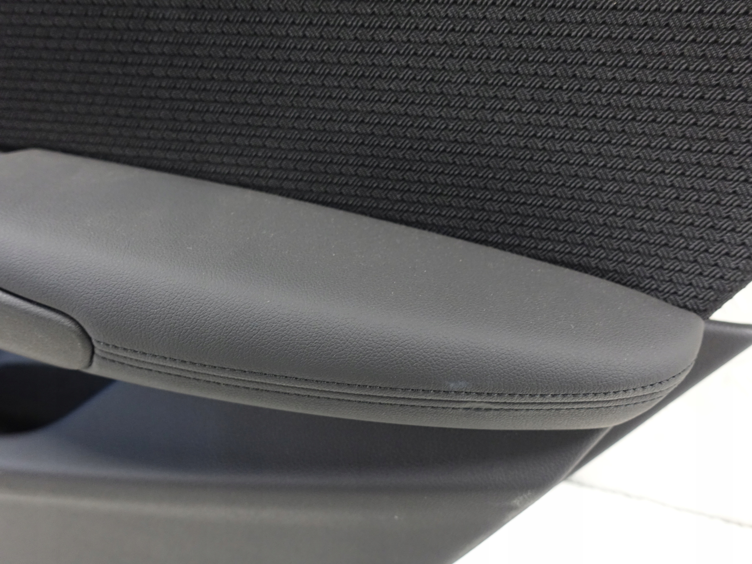 BMW 5 G31 G30 & LCI upholstery right rear part