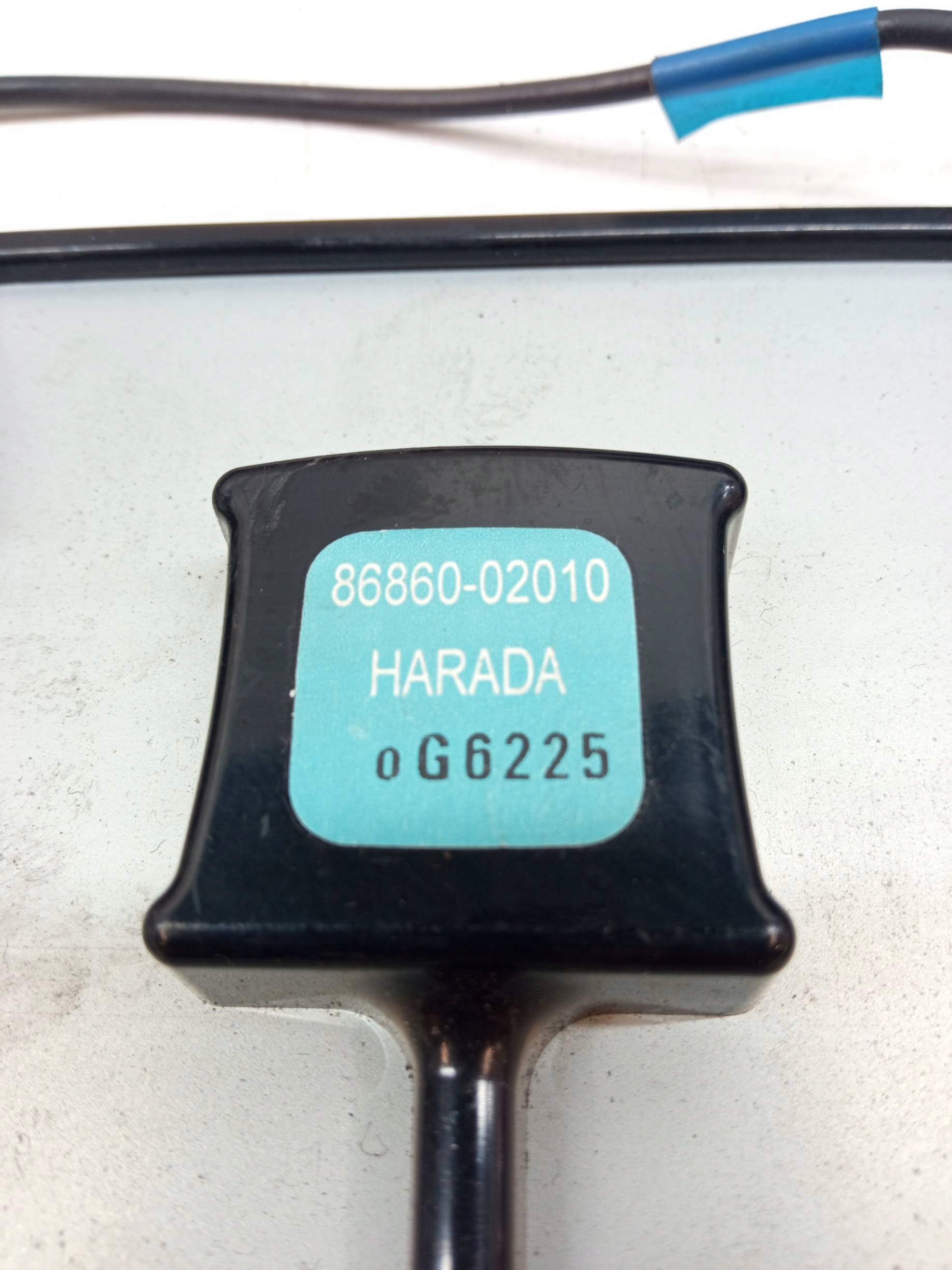 aerial bodywork GPS E18 86860-02010 Toyota Auris II (2012-)