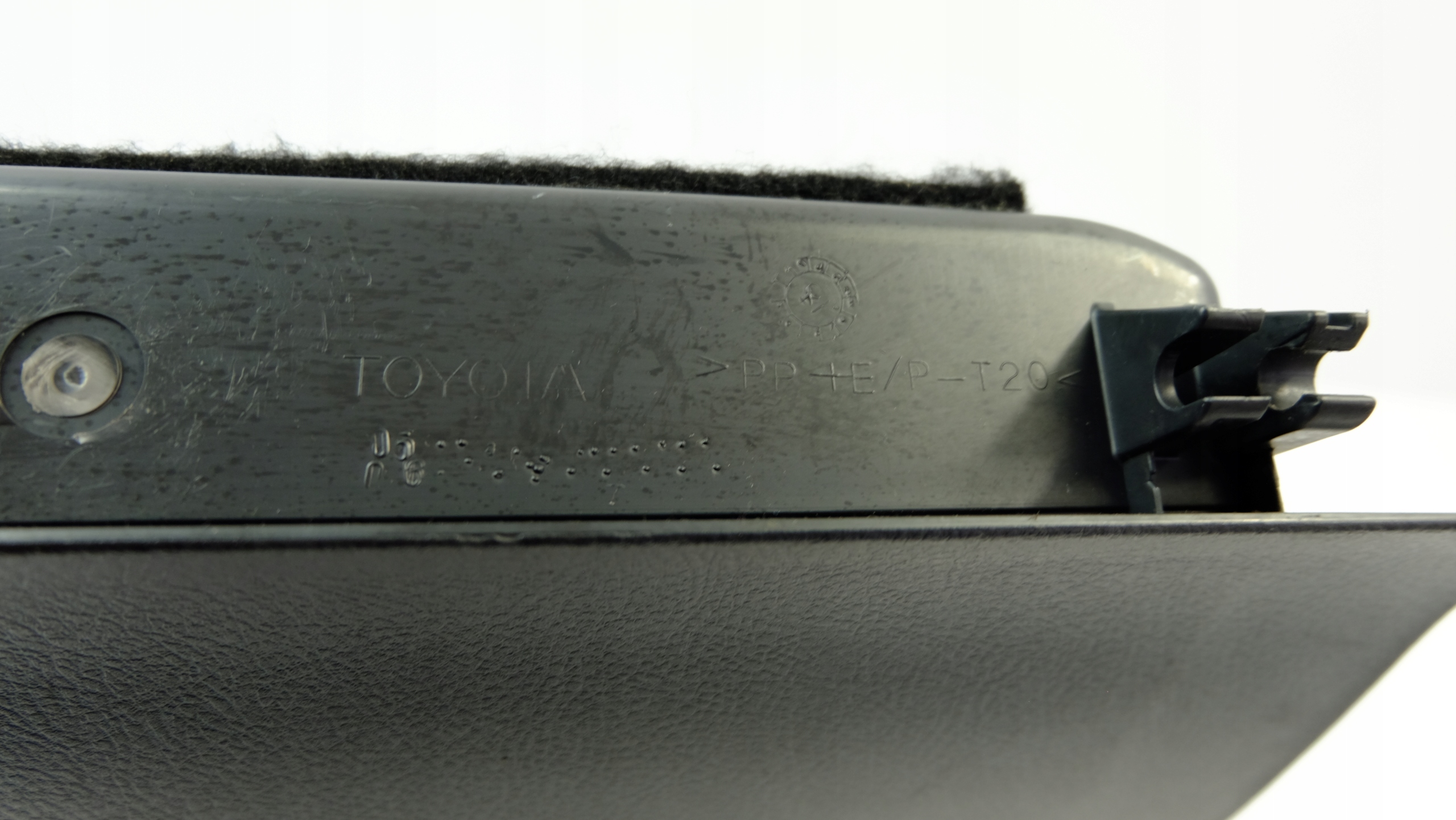 TOYOTA COROLLA VERSO II бардачок пассажира