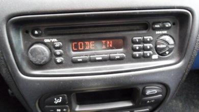 RAMKA RADIO RADIOWA 1DIN PEUGEOT 206 CC SW 98-07 Model ramka radiowa