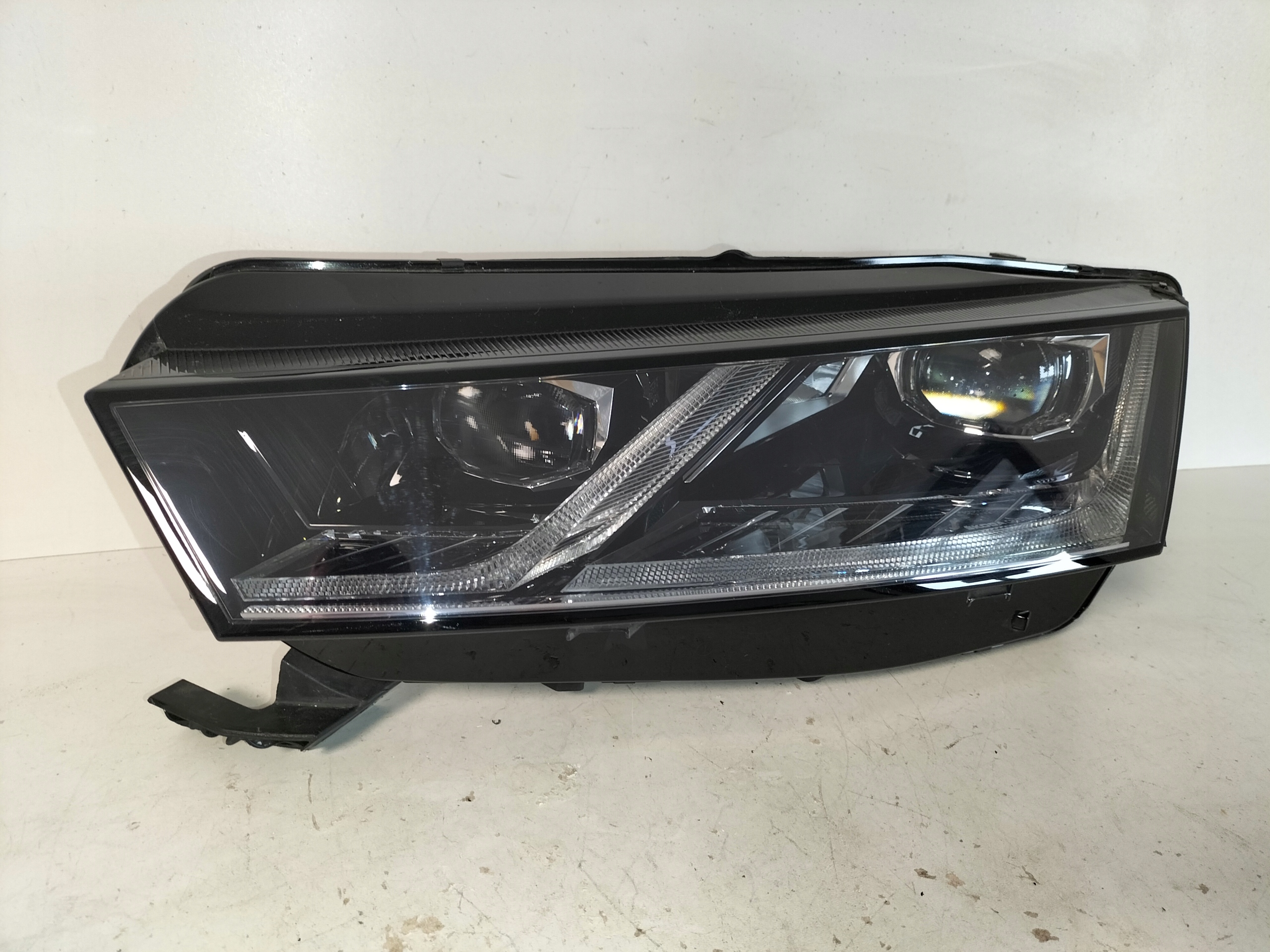 light front reflektor left SKODA OCTAVIA 4 IV 19- FULL LED CRYSTAL LIGHT