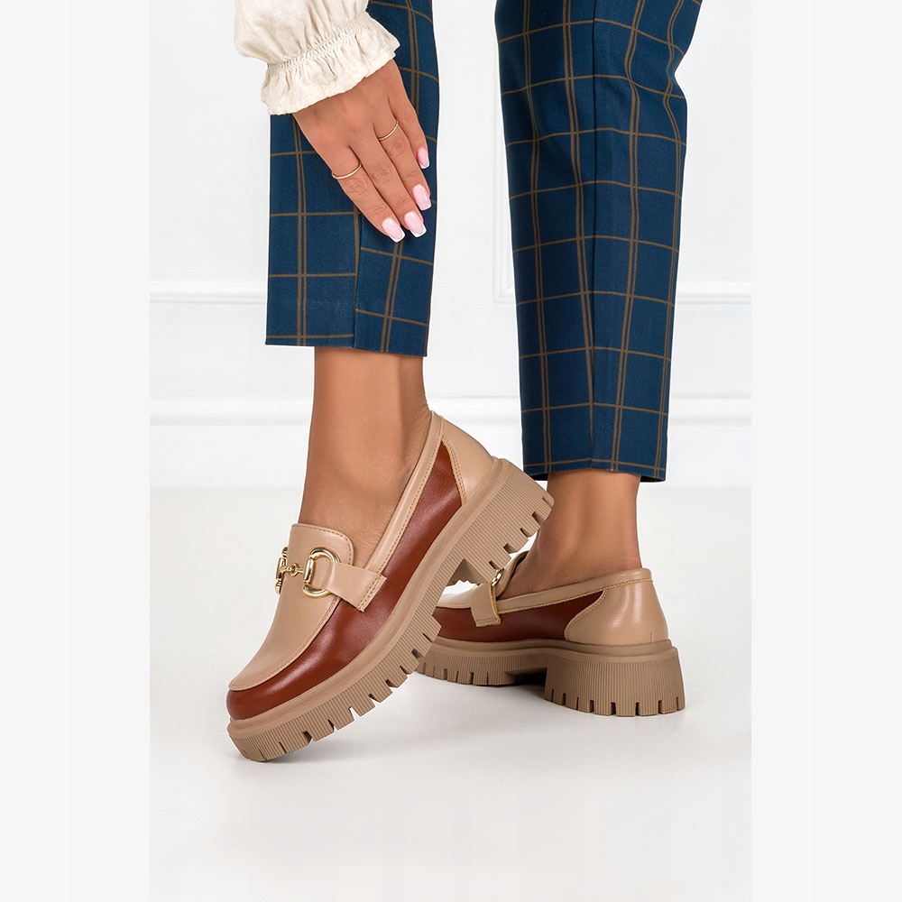 MOKASYNY PÓŁBUTY DAMSKIE NA PLATFORMIE SPRZĄCZKA Rozmiar 39