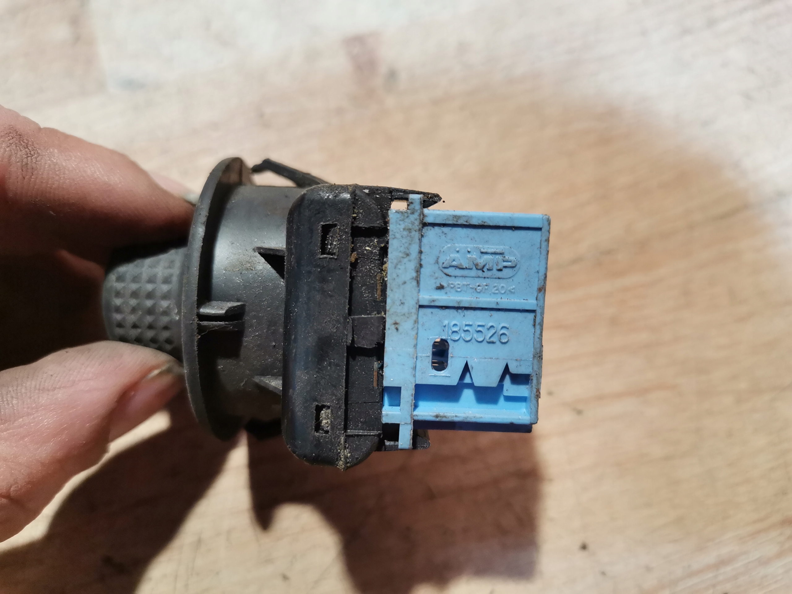 mirror control switch button CITROEN BERLINGO 185526