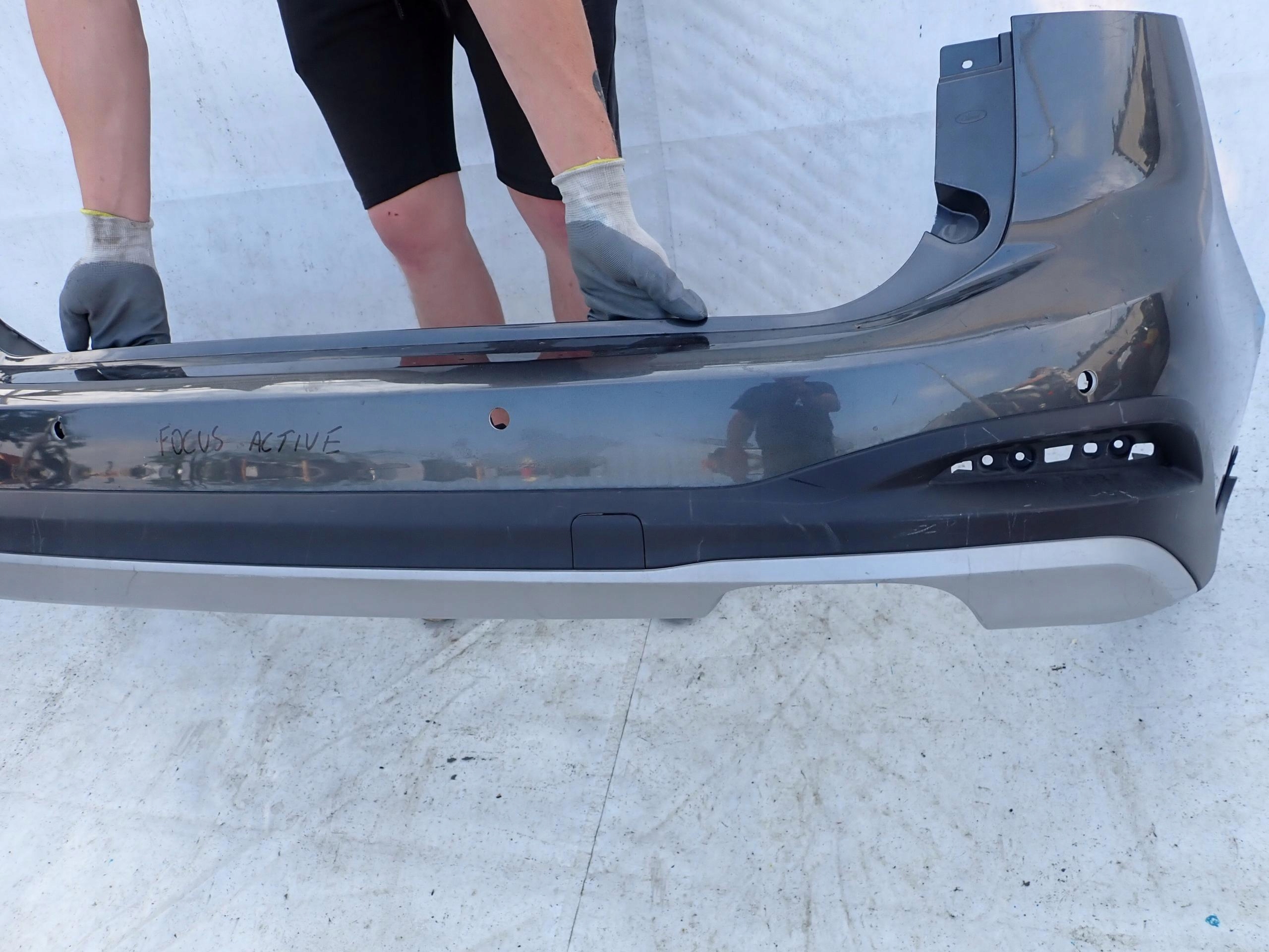 FORD FOCUS MK4 18- KOMBI ACTIVE bumper rear part PDC